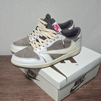 Travis Scott × Nike Air Jordan 1 Low OG SP "Reverse Mocha/Sail and Ridgerock"