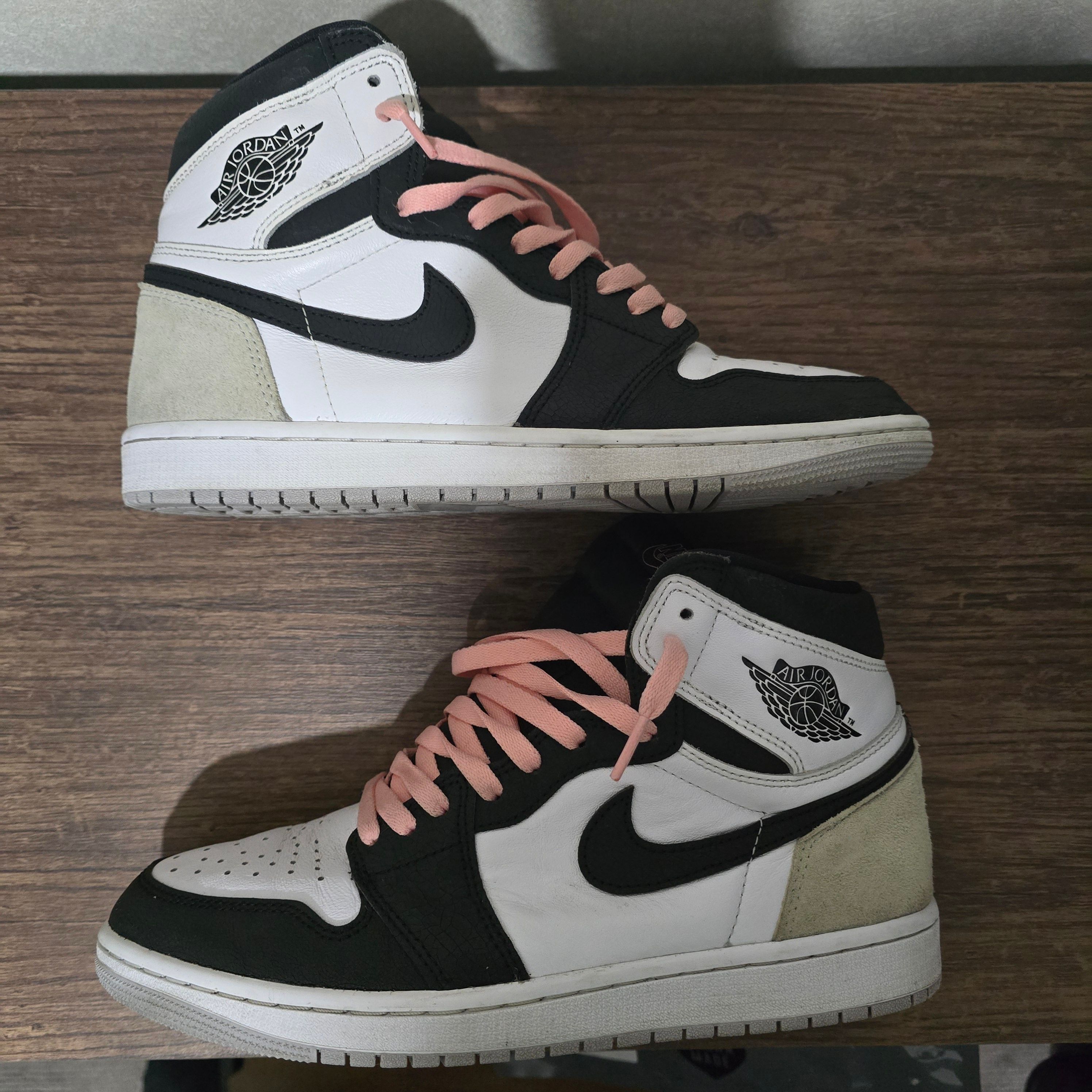 Nike Air Jordan 1 High OG "Bleached Coral"