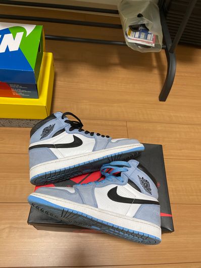 Nike Air Jordan 1 High OG "University Blue"