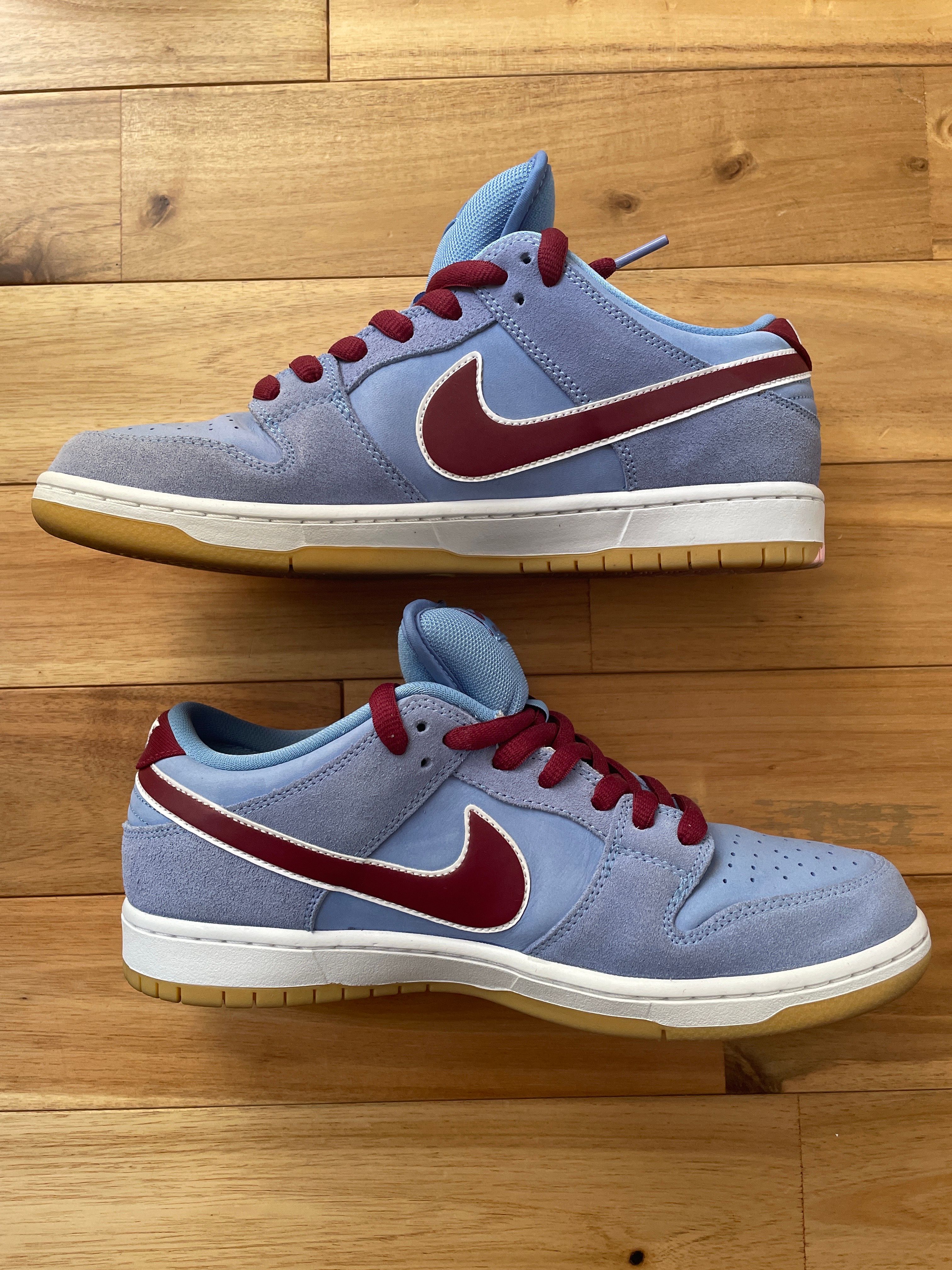 Nike SB Dunk Low Pro "Philadelphia Phillies/Valor Blue and Team Maroon"
