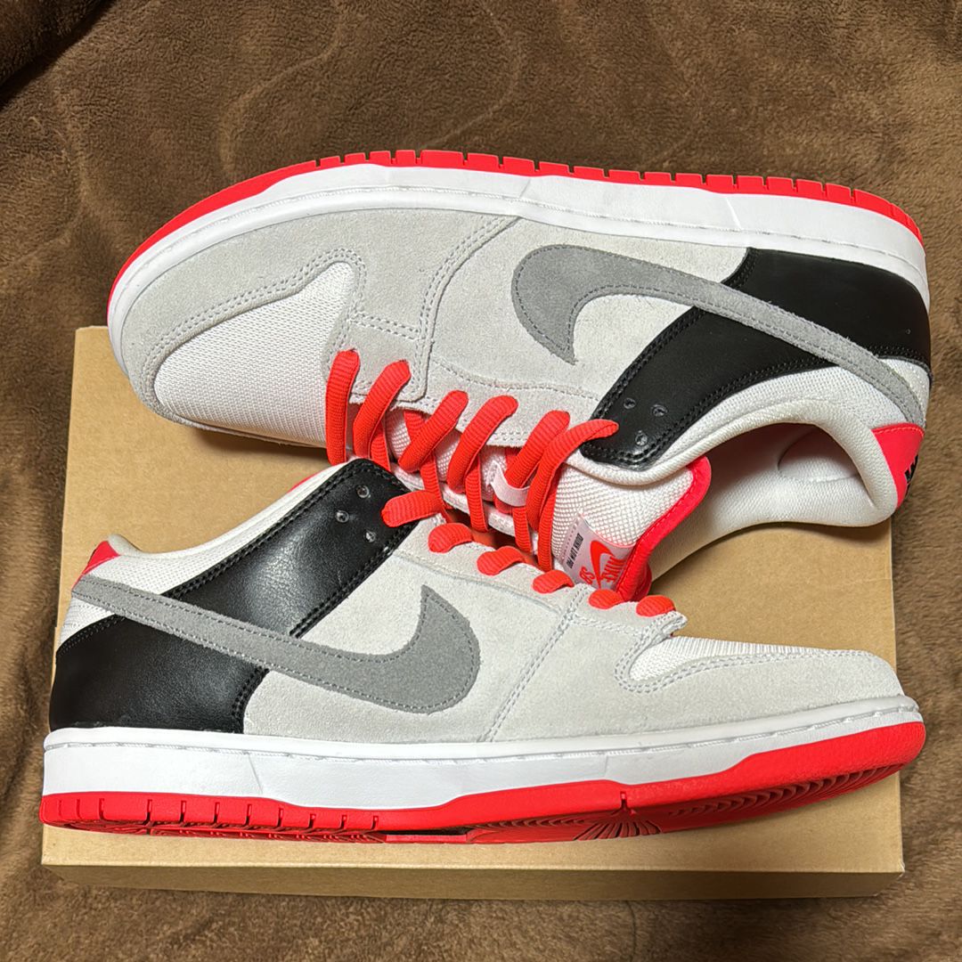Nike SB Dunk Low "Infrared"
