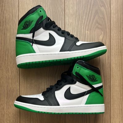 Nike Air Jordan 1 Retro High OG "Celtics/Black and Lucky Green" (2023)