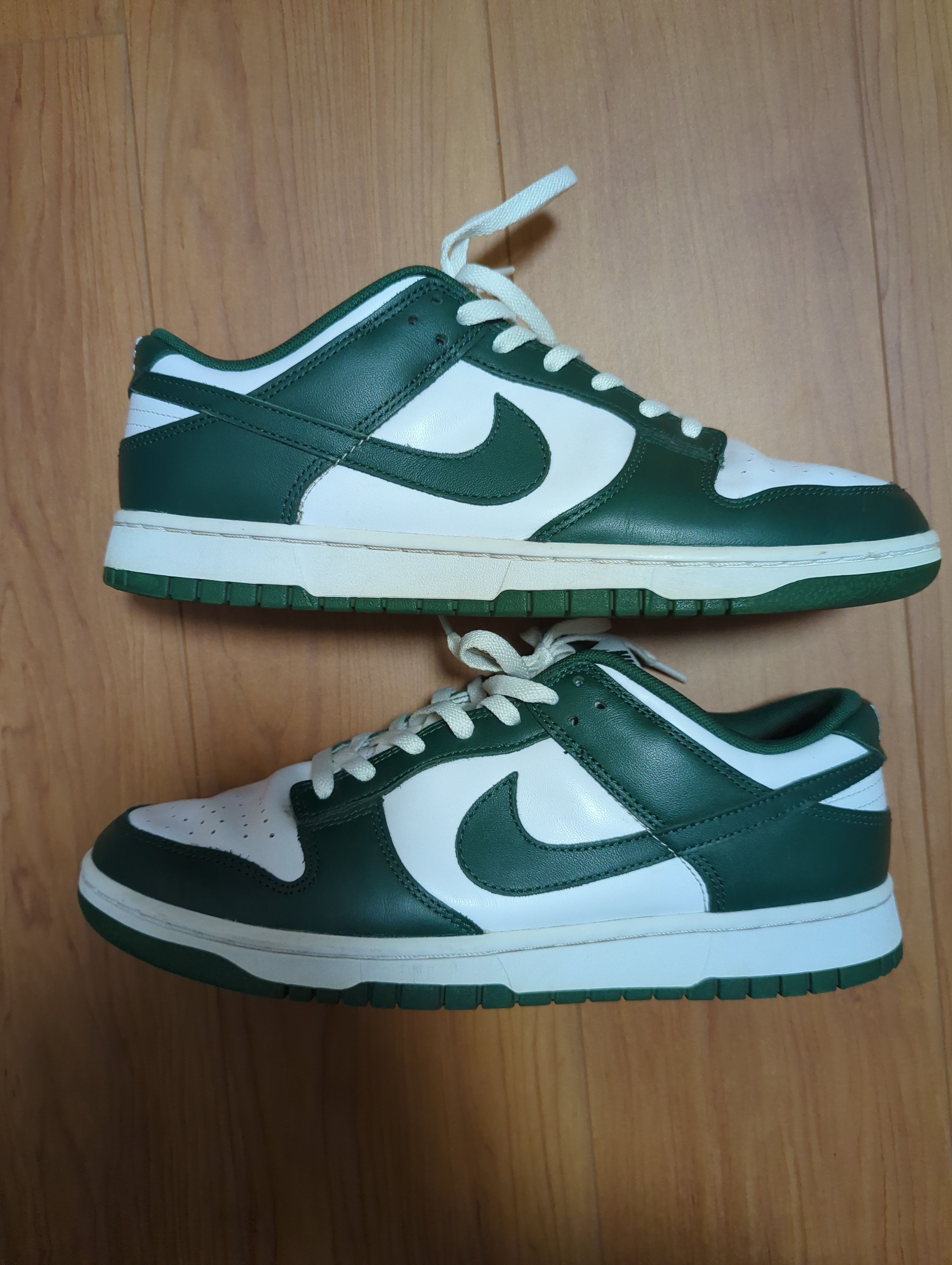 Nike Dunk Low Retro "Varsity Green/Team Green"
