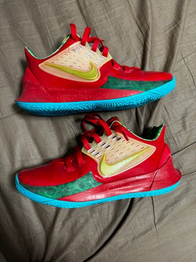 NIKE KYRIE SPONGEBOB COLLECTION MR. KRABS