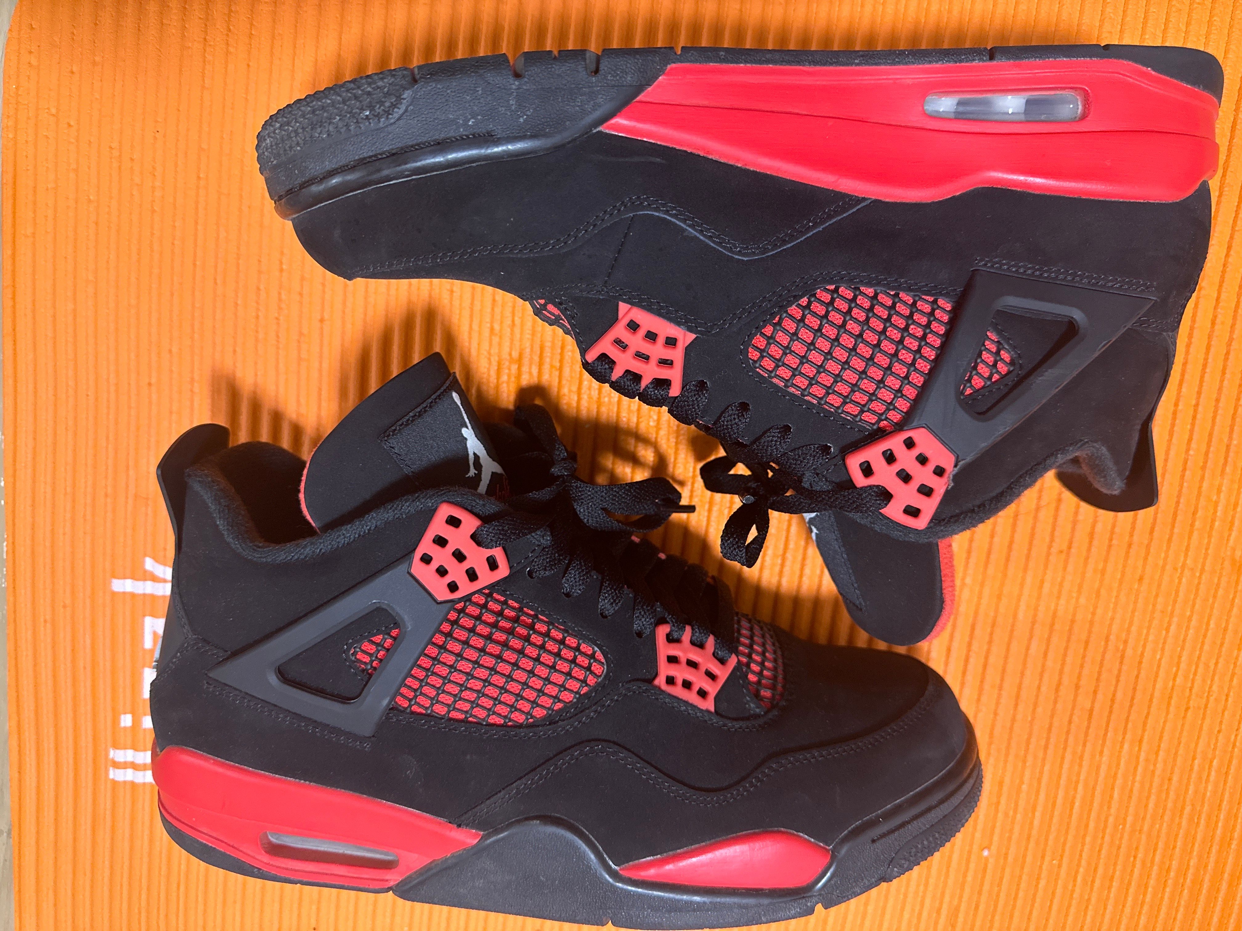 Nike Air Jordan 4 "Red Thunder/Crimson"