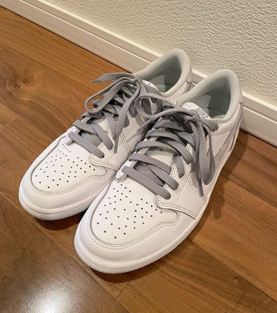 Nike Air Jordan 1 Low OG "Neutral Grey"