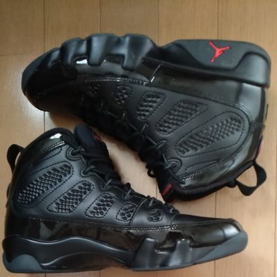 NIKE AIR JORDAN 9 RETRO "BRED"