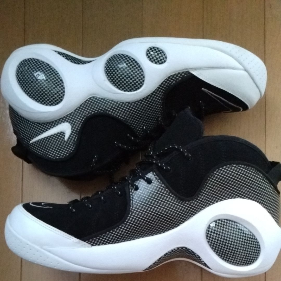 Nike Air Zoom Flight 95 "Black Metallic" (2022)