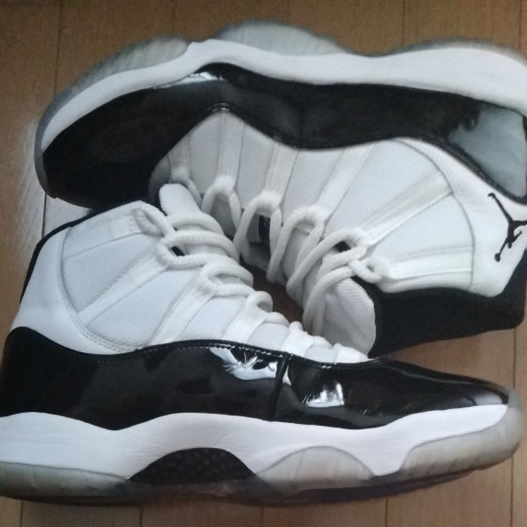 Nike Air Jordan 11 Retro "Concord" (2018)