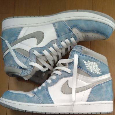 Nike Air Jordan 1 High OG "Hyper Royal"