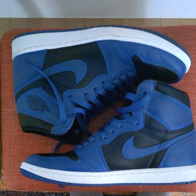 Nike Air Jordan 1 Retro High OG "Dark Marina Blue"