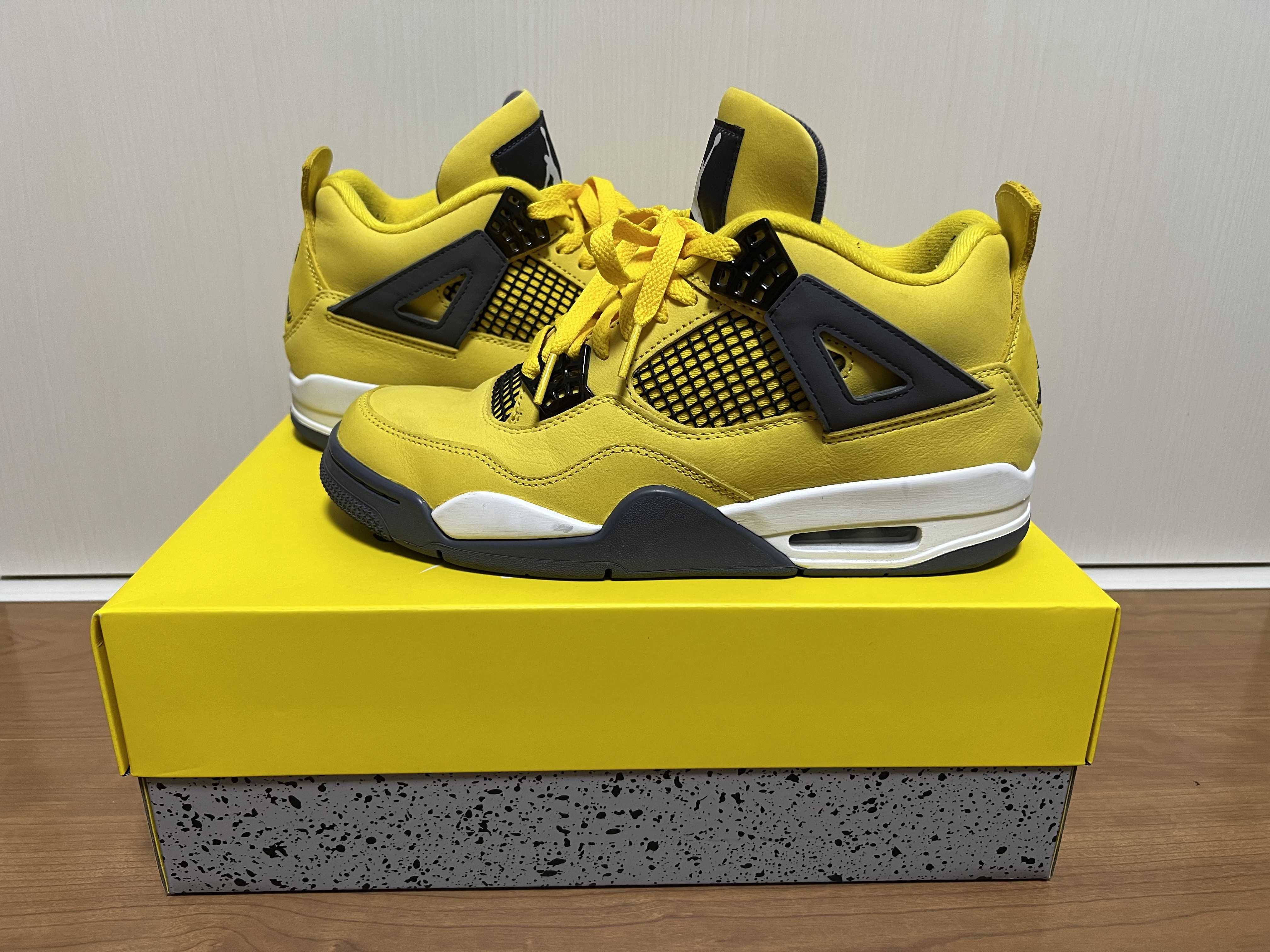 Nike Air Jordan 4 "Tour Yellow"