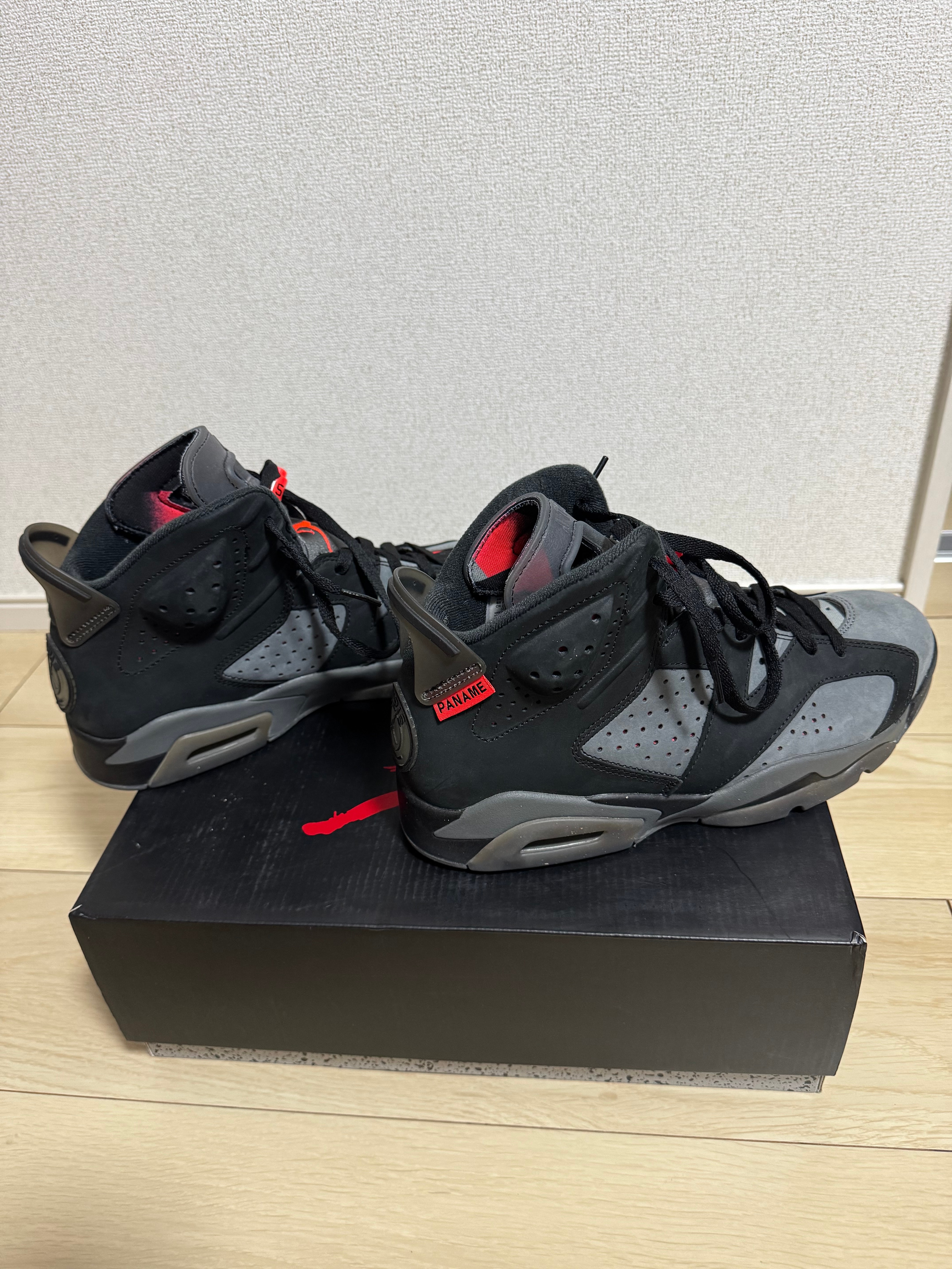 NIKE × PARIS SAINT GERMAIN AIR JORDAN 6 RETRO INFRARED