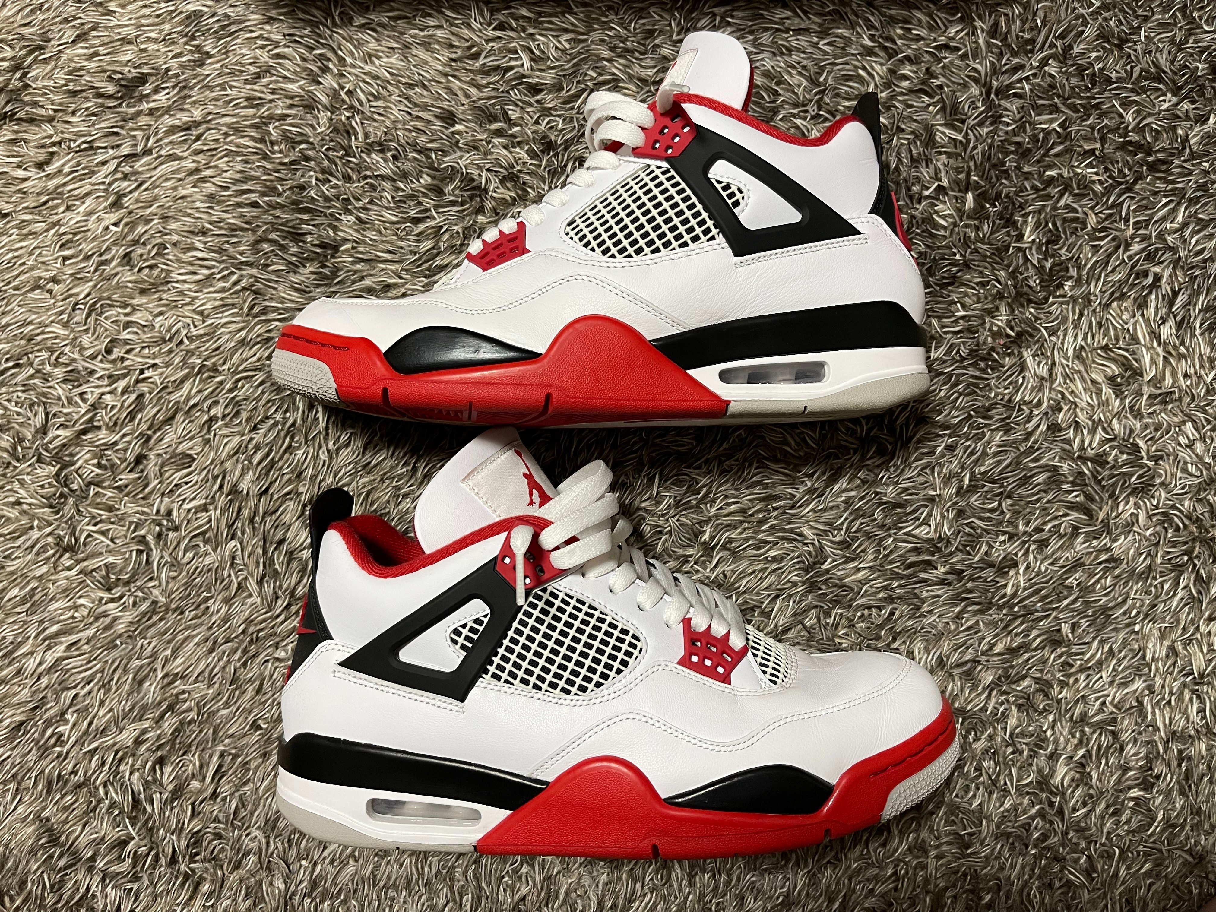 Nike Air Jordan 4 Retro OG "Fire Red" (2020)