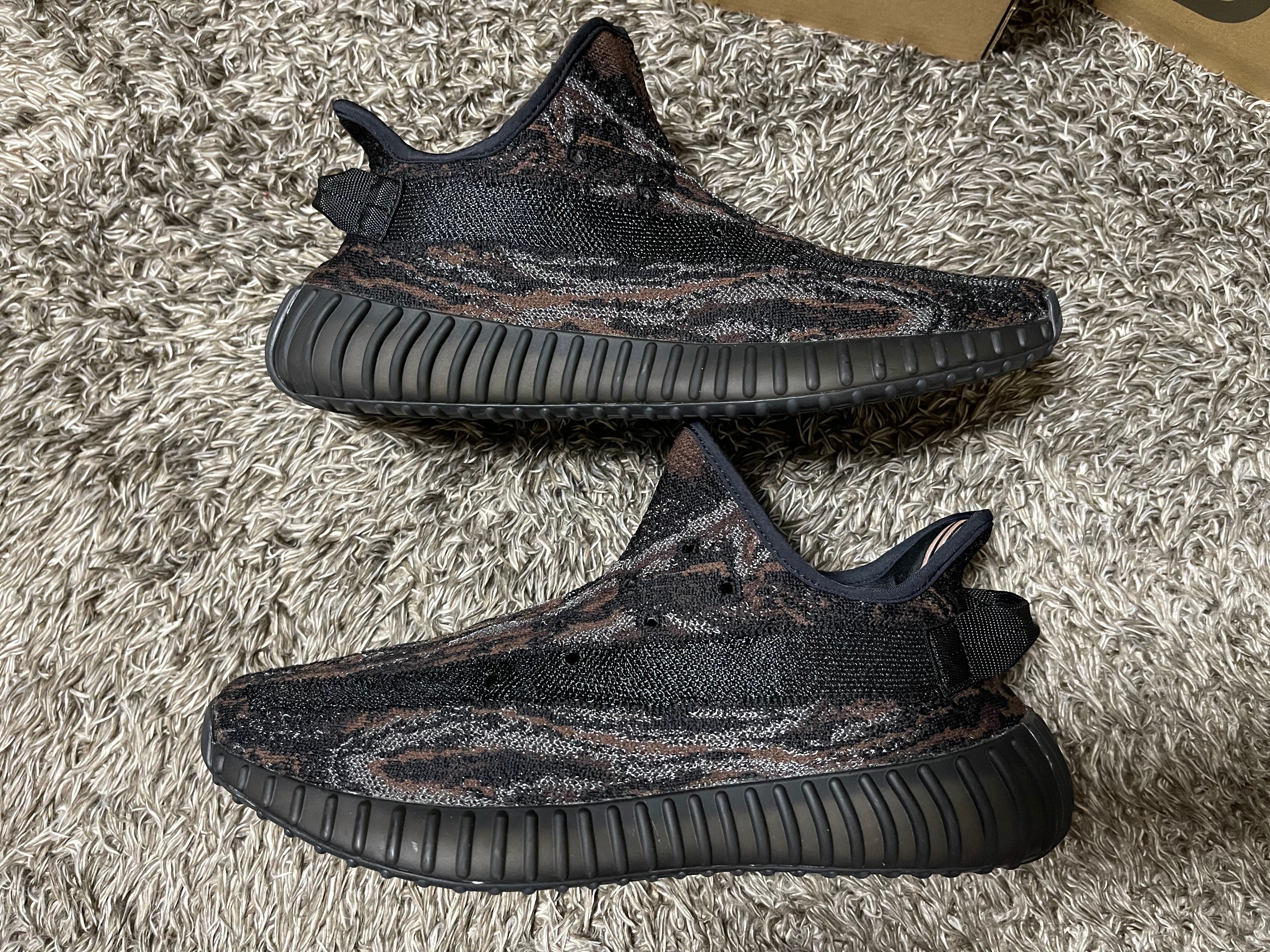 adidas YEEZY Boost 350 V2 "MX Rock"