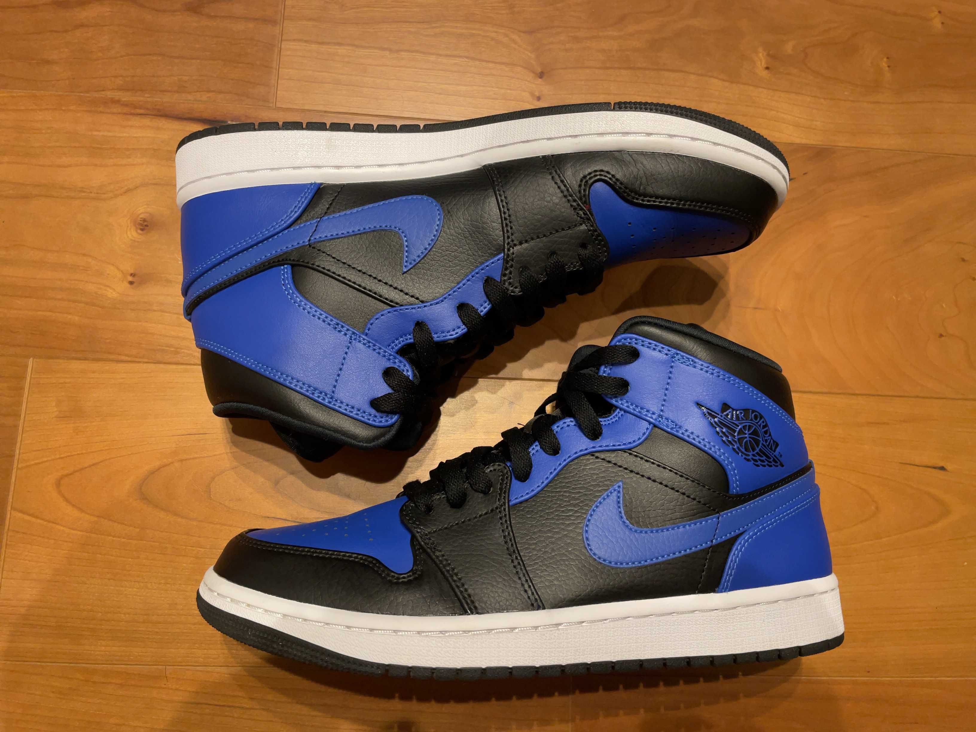 Nike Air Jordan 1 Mid "Hyper Royal"