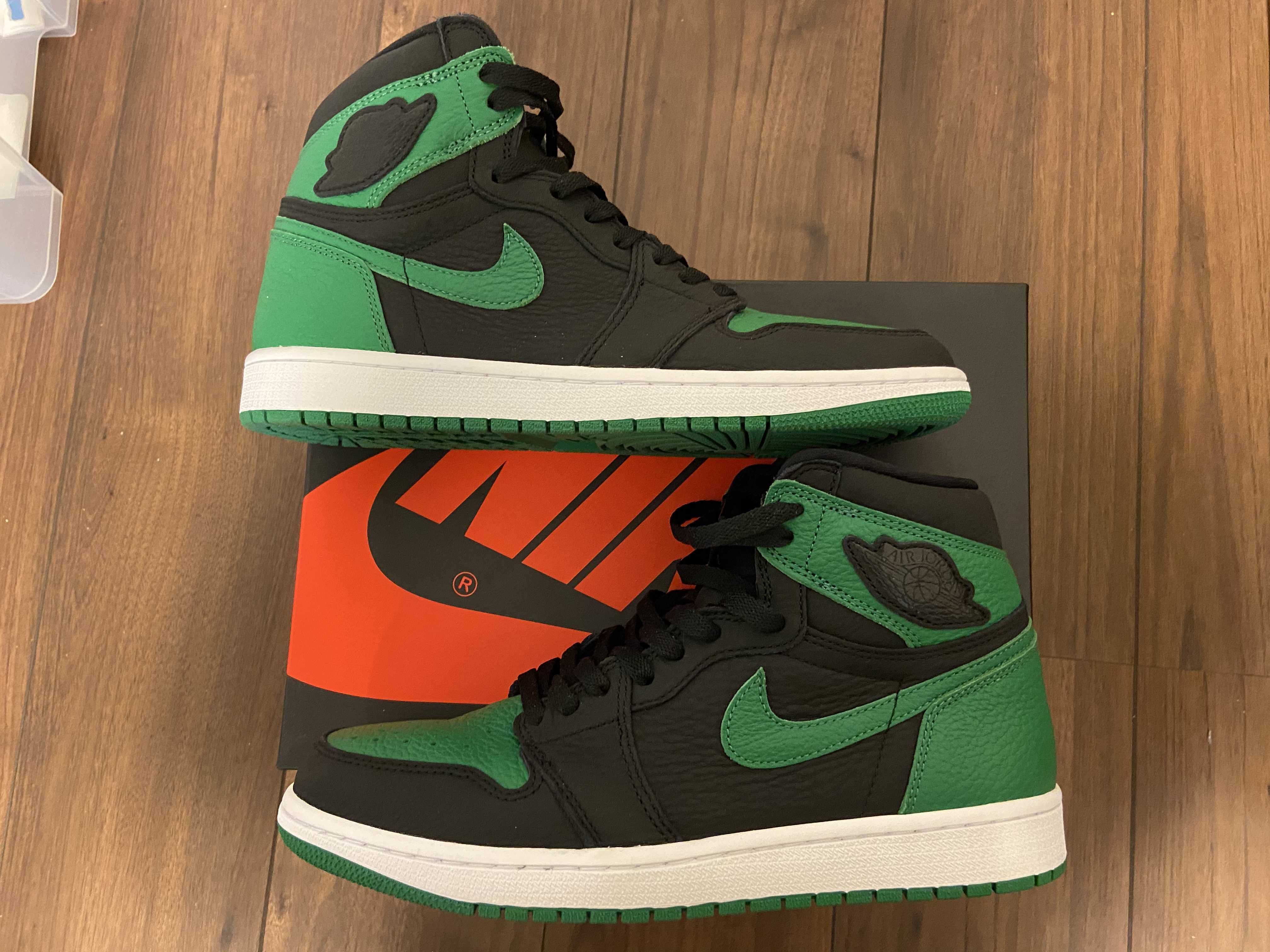 Nike Air Jordan 1 Retro High OG "Black/Pine Green" (2020)      