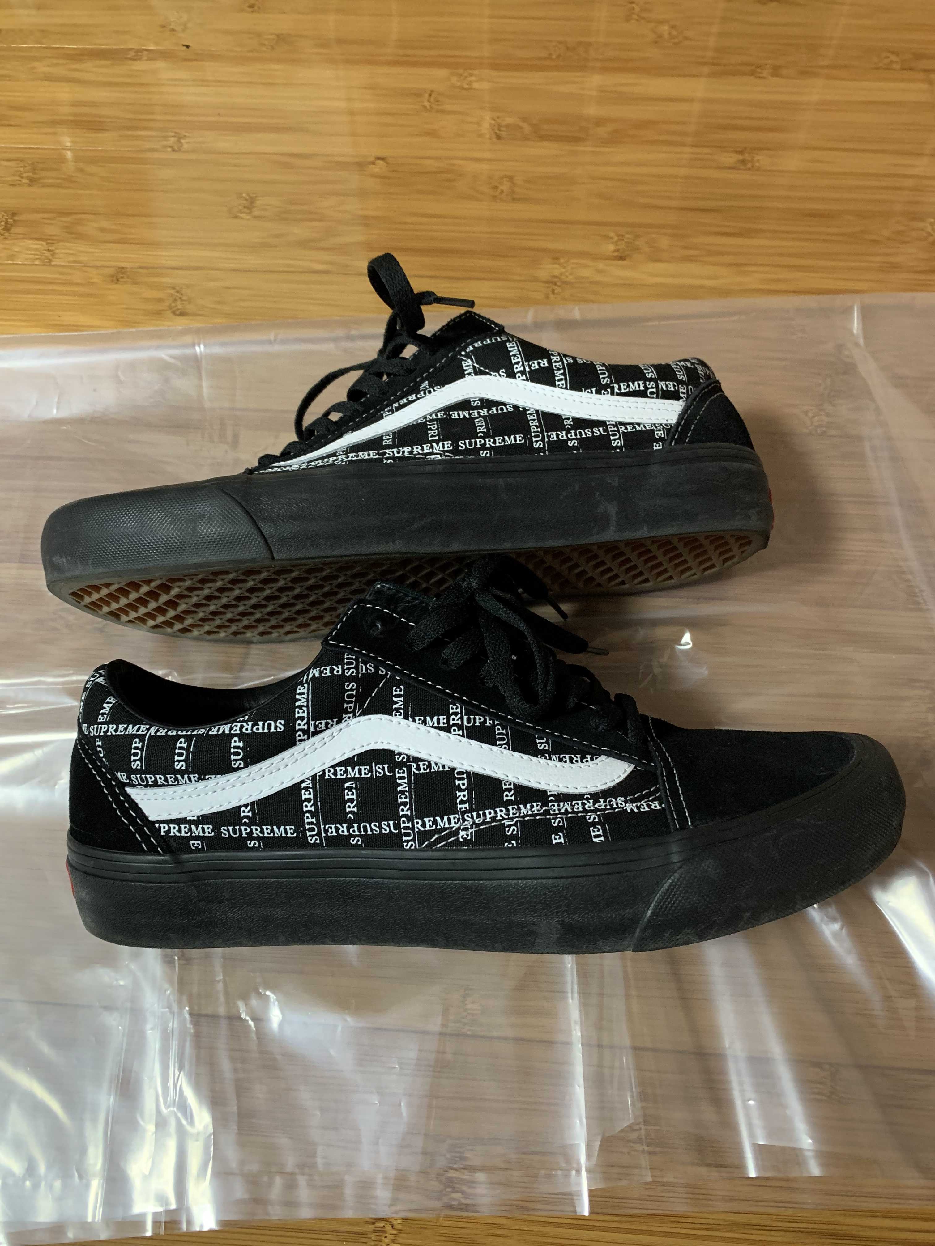 Supreme × Vans Old Skool "Black"