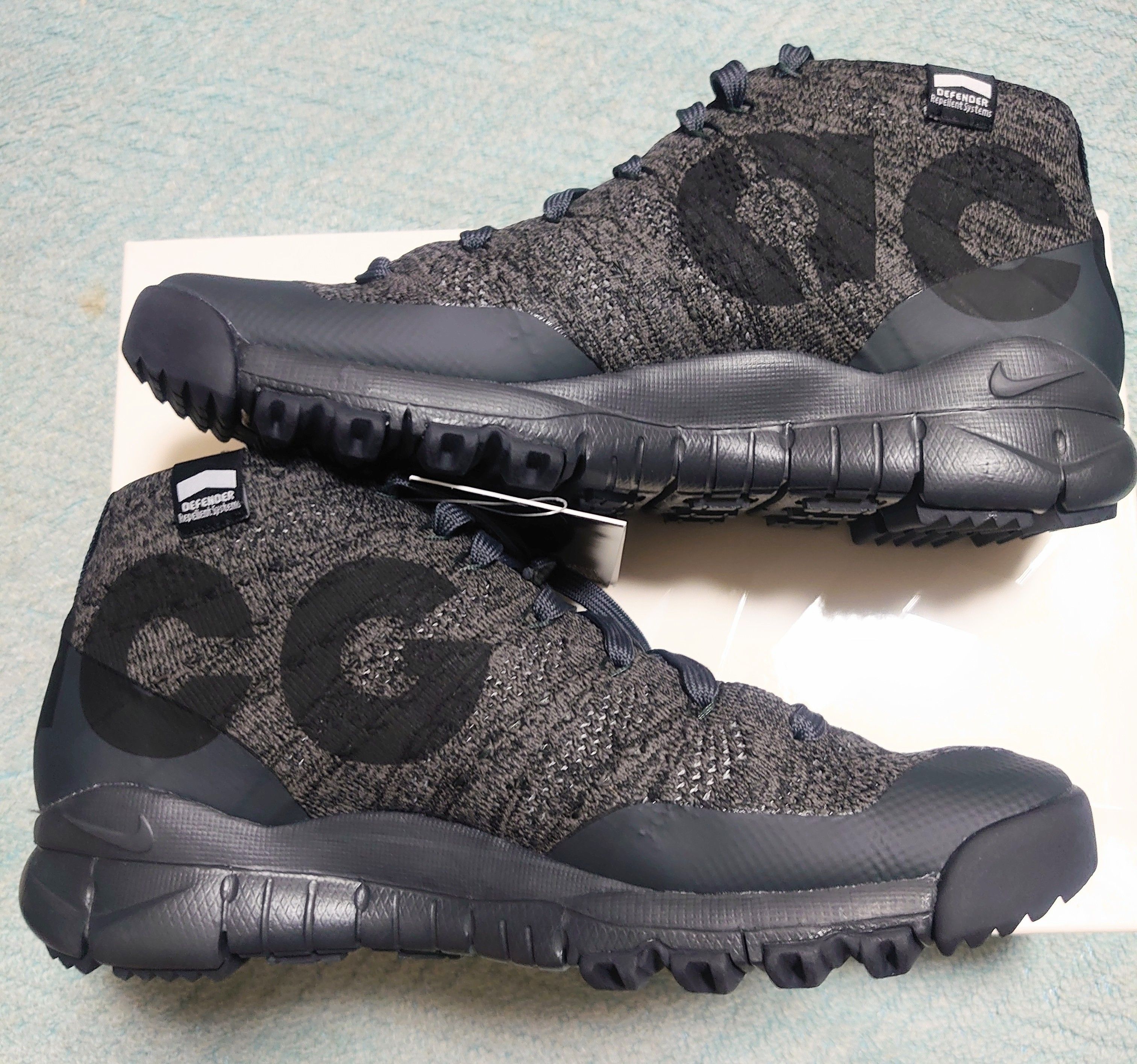 Nike Flyknit Trainer Chukka SFB ACG SP "Black Anthracite"