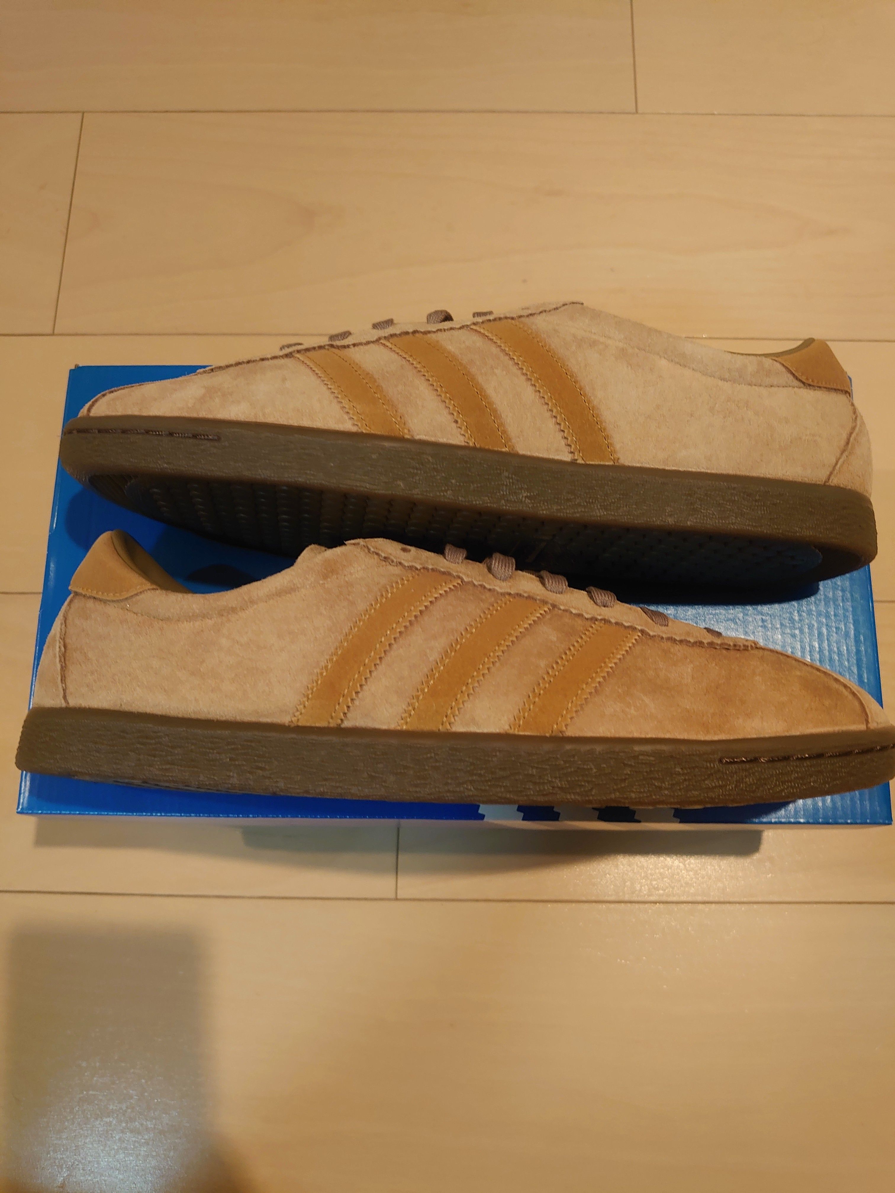 adidas Tobacco "Pantone/Mesa/Gum"