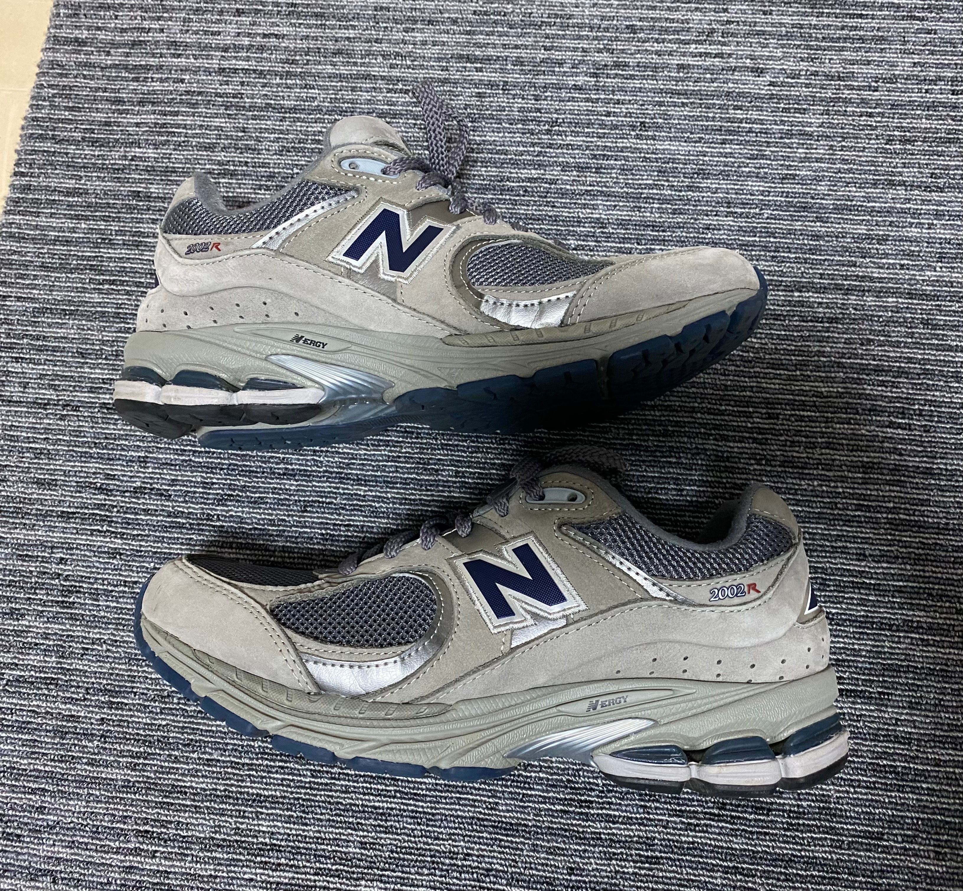 New Balance 2002R "Gray"
