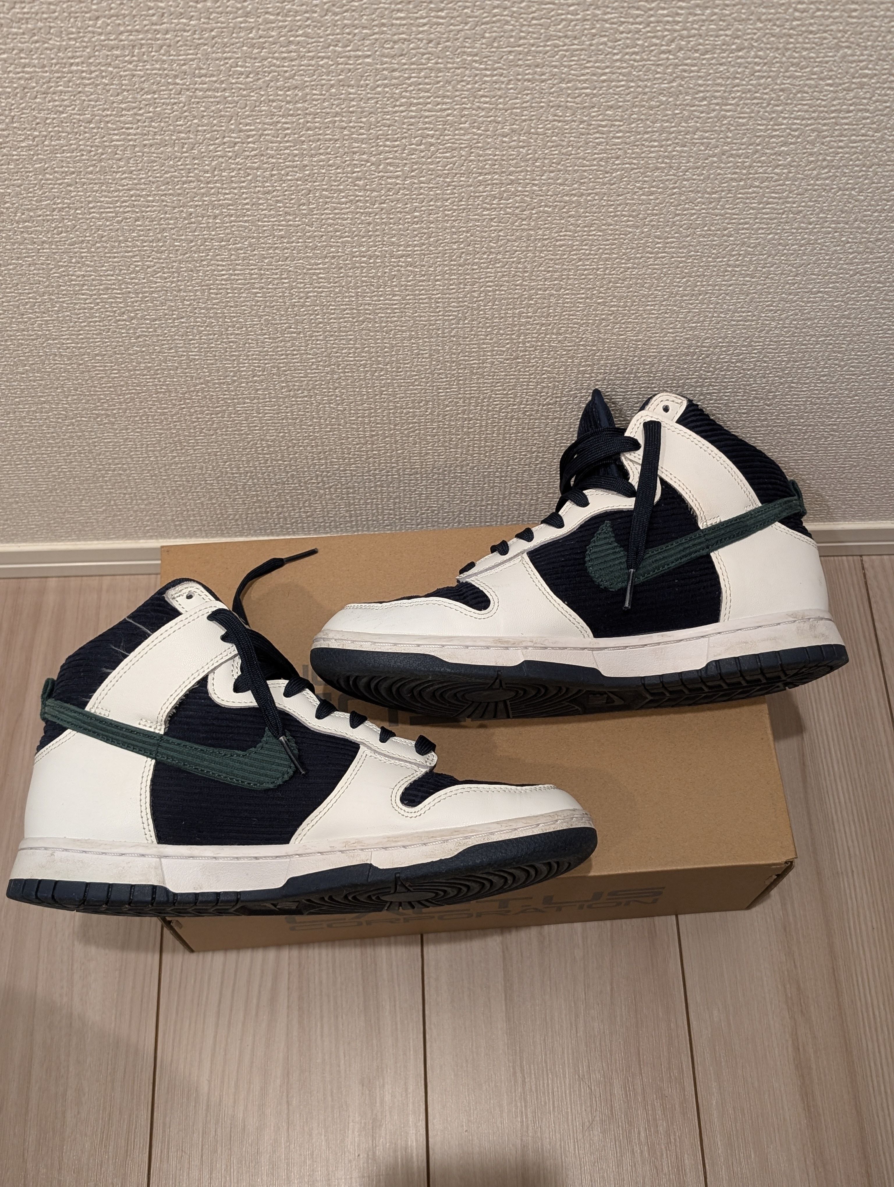 Nike Dunk High EMB "College Navy"