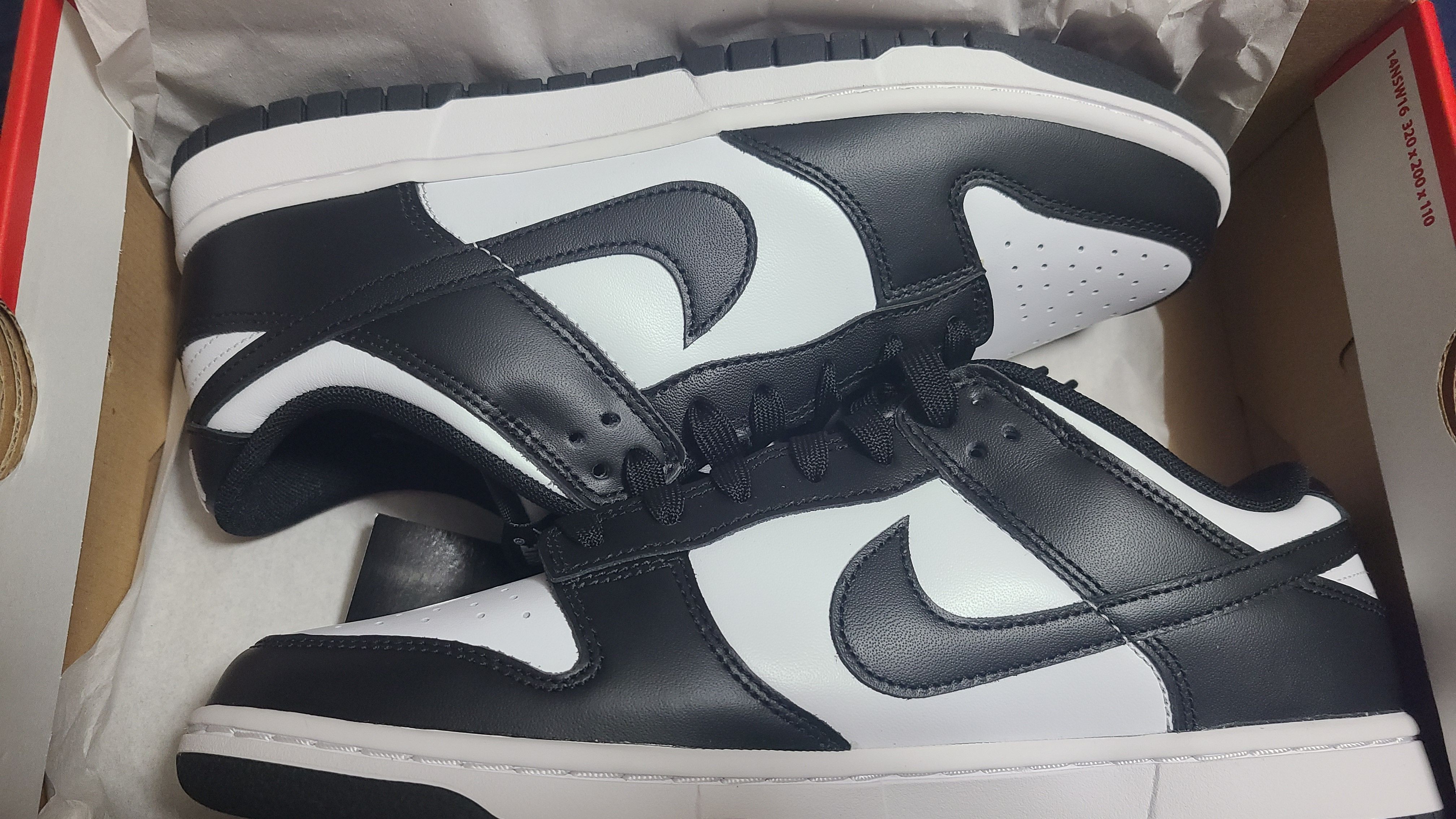 Nike Dunk Low Retro "Panda/White/Black"