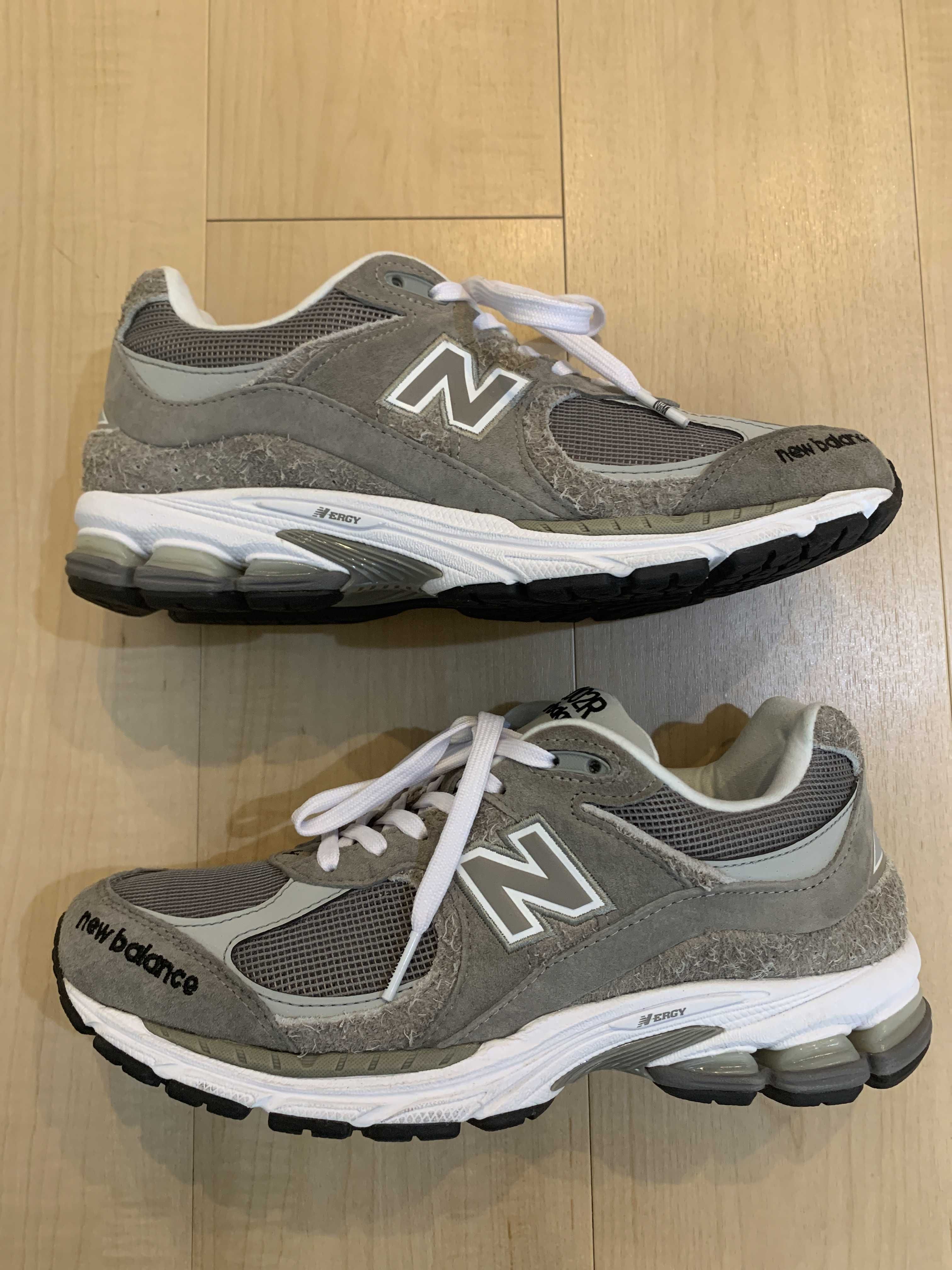 N.HOLLYWOOD × INVINCIBLE × New Balance 2002R "Gray"