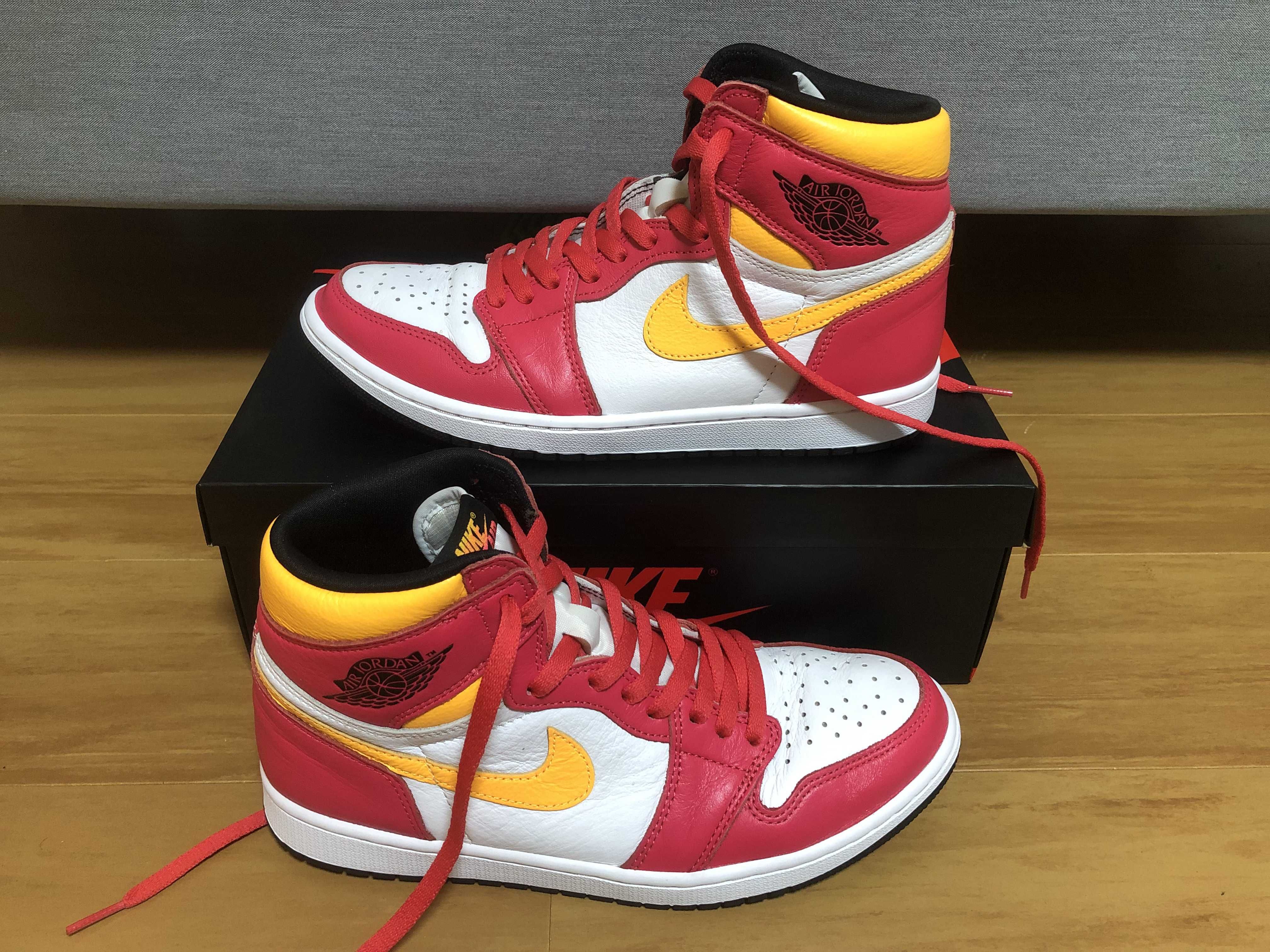 Nike Air Jordan 1 High OG "Light Fusion Red"