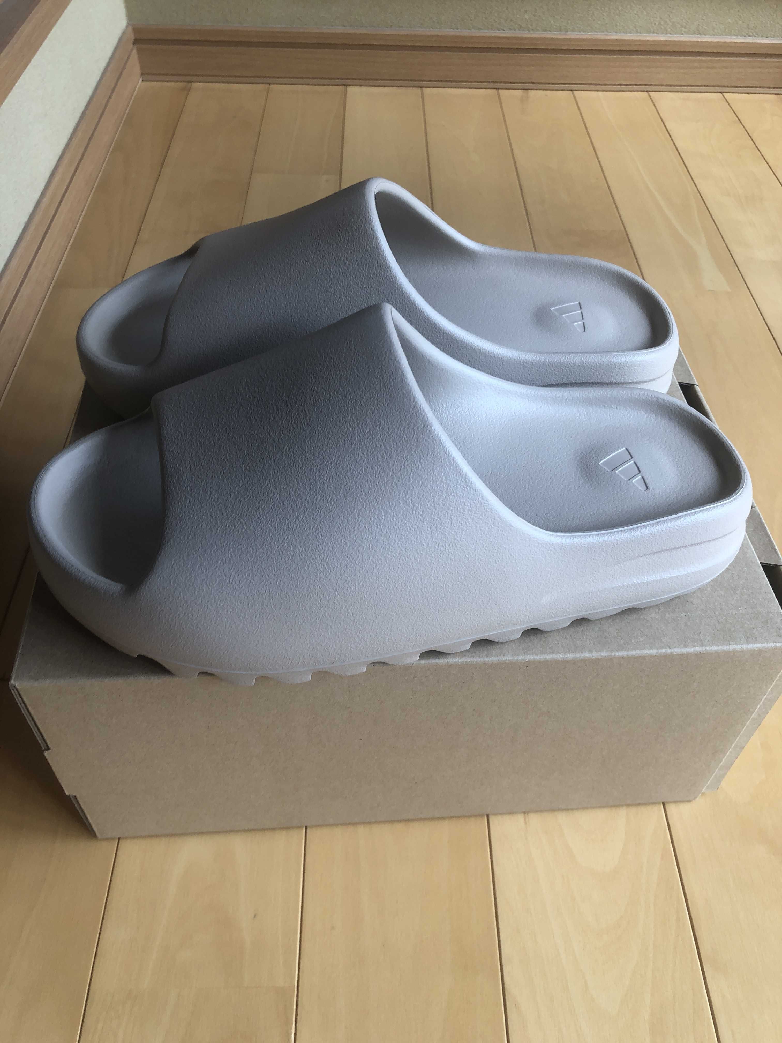 adidas YEEZY Slide "Pure" (GW1934)