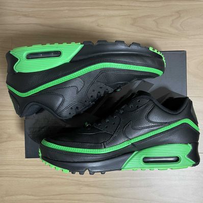 UNDEFEATED × Nike Air Max 90 "Black/Green"