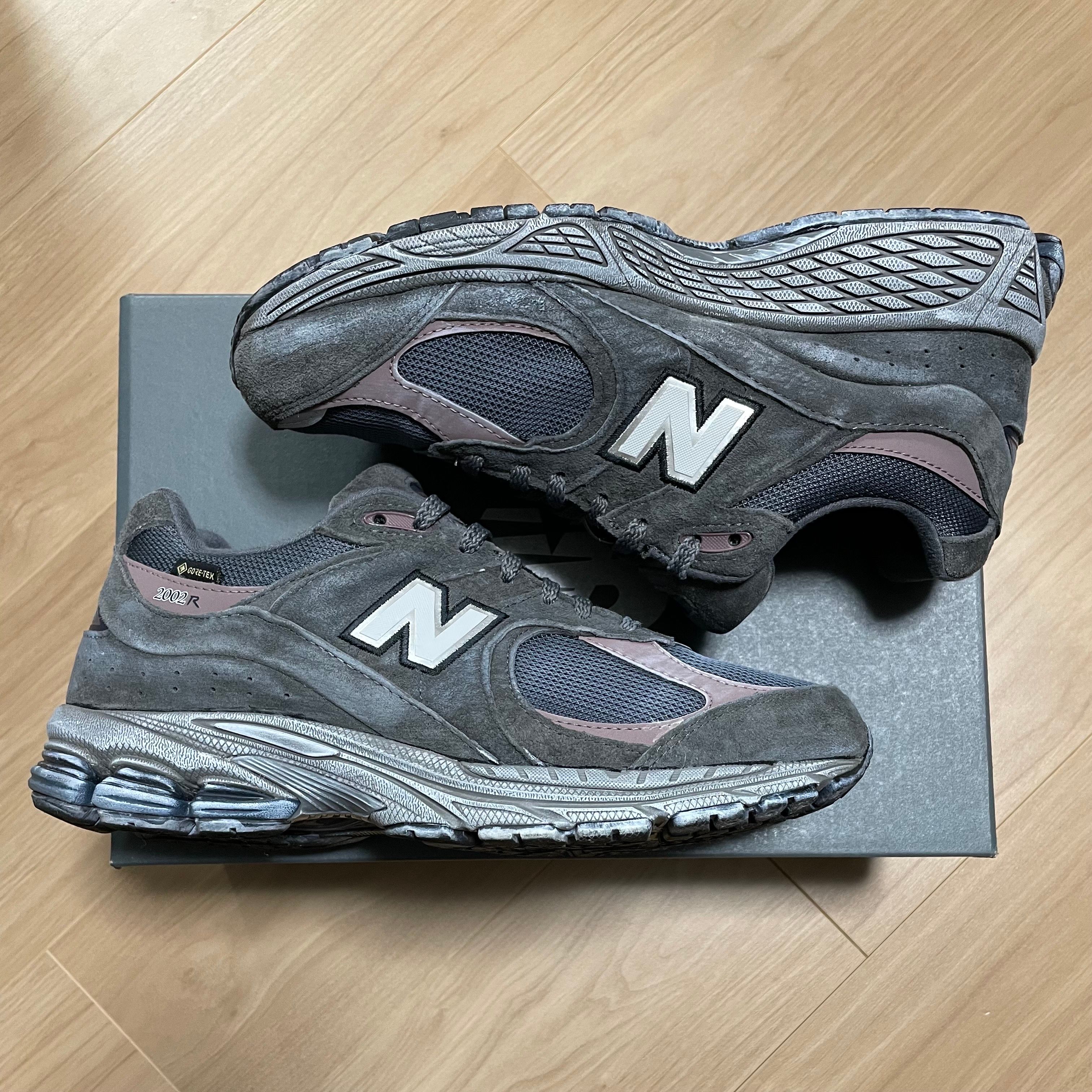 New Balance 2002R GORE-TEX "Black"