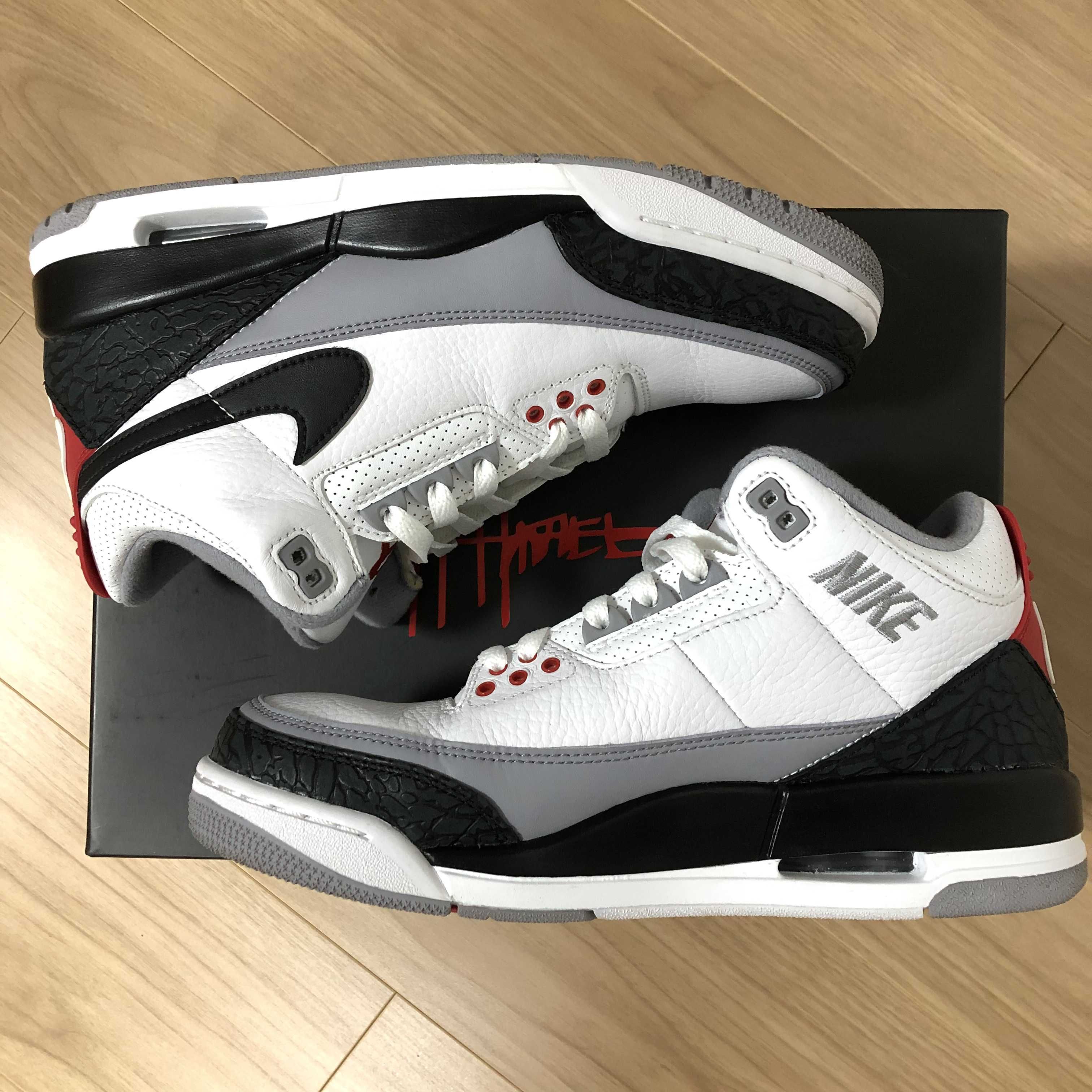 Nike Air Jordan 3 Retro "Tinker Hatfield"