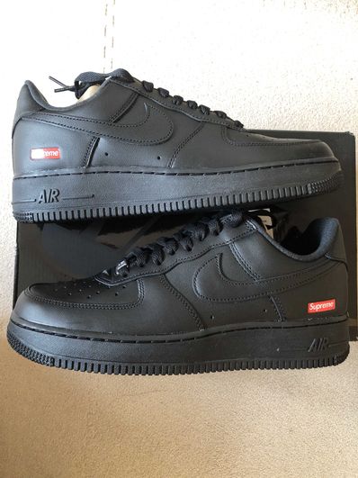 Supreme × Nike Air Force 1 Low "Black"