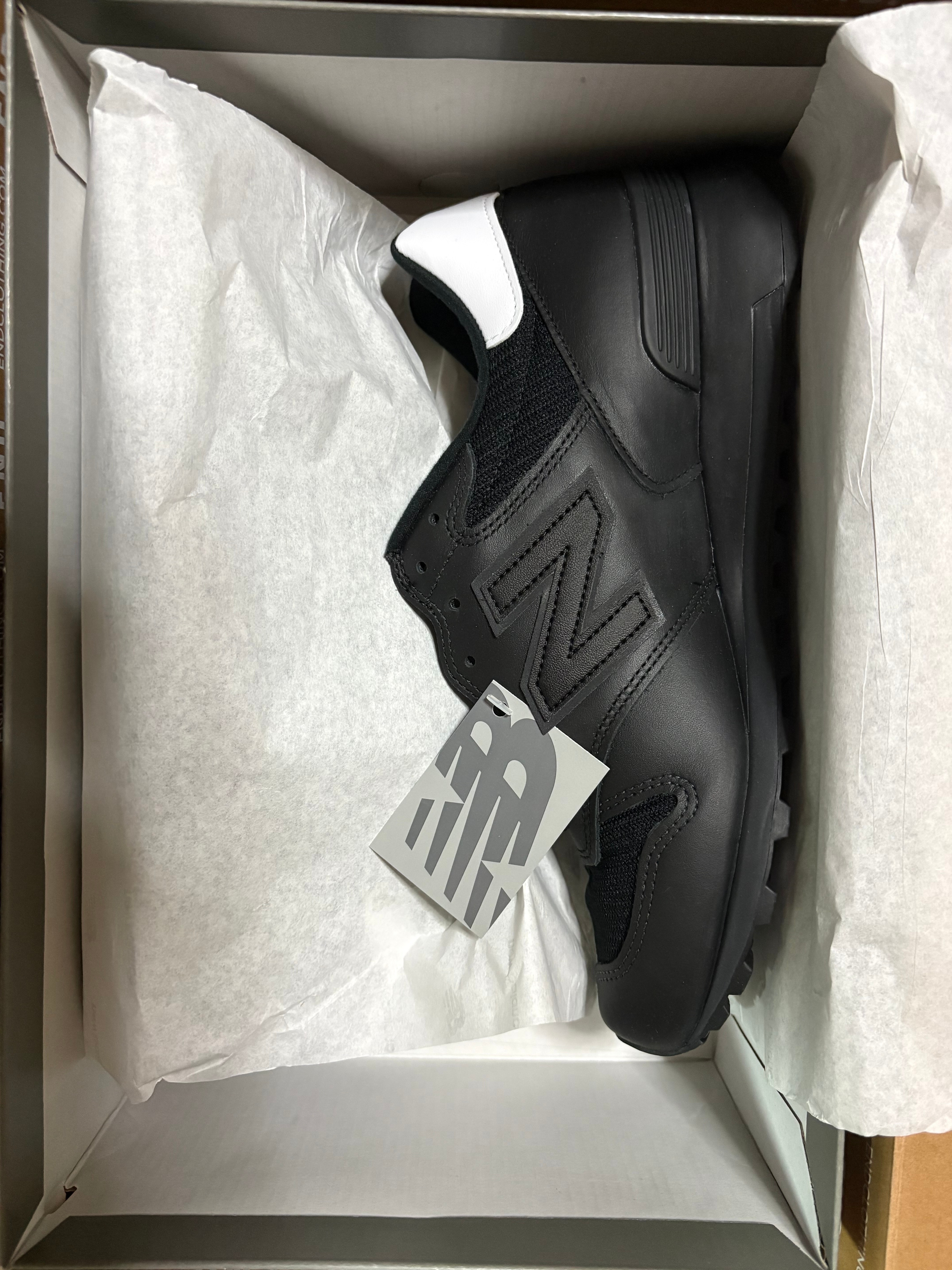 ダブルタップス × ニューバランス 1300 メイドイン USA "ブラック/ホワイト"