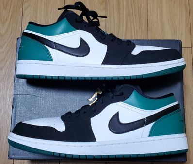 Nike Air Jordan 1 Low "White Black Mystic Green"