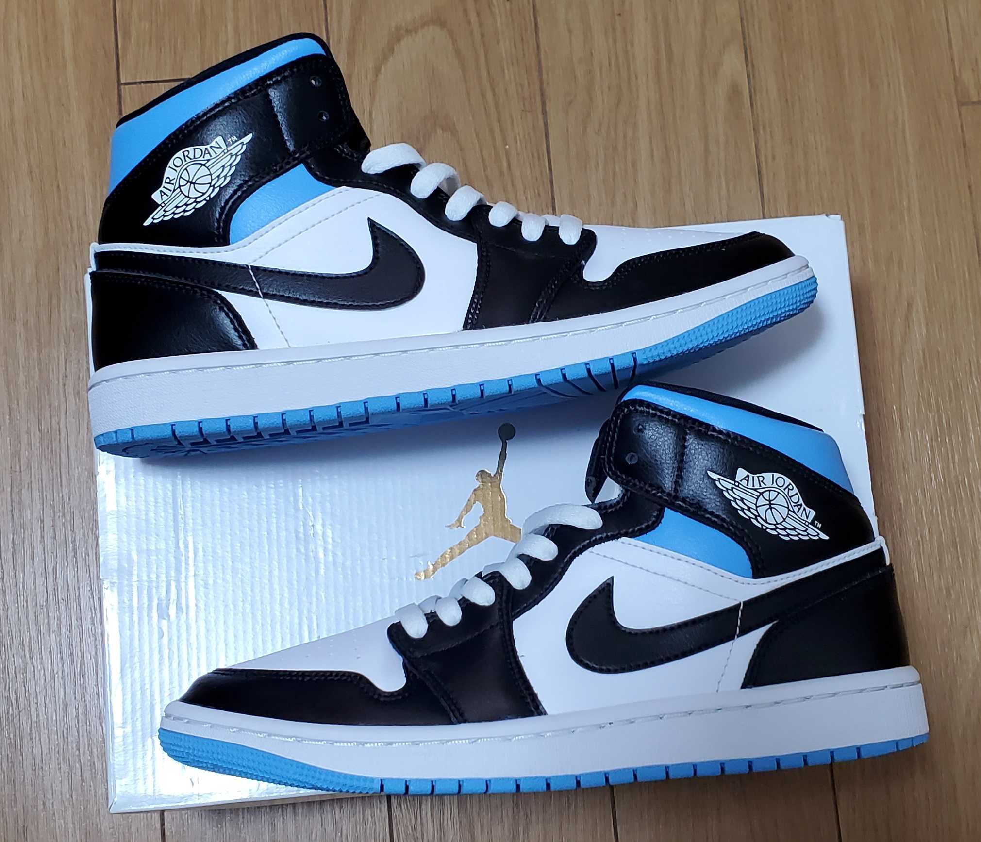 Nike Women's Air Jordan 1 Mid "Black/University Blue"