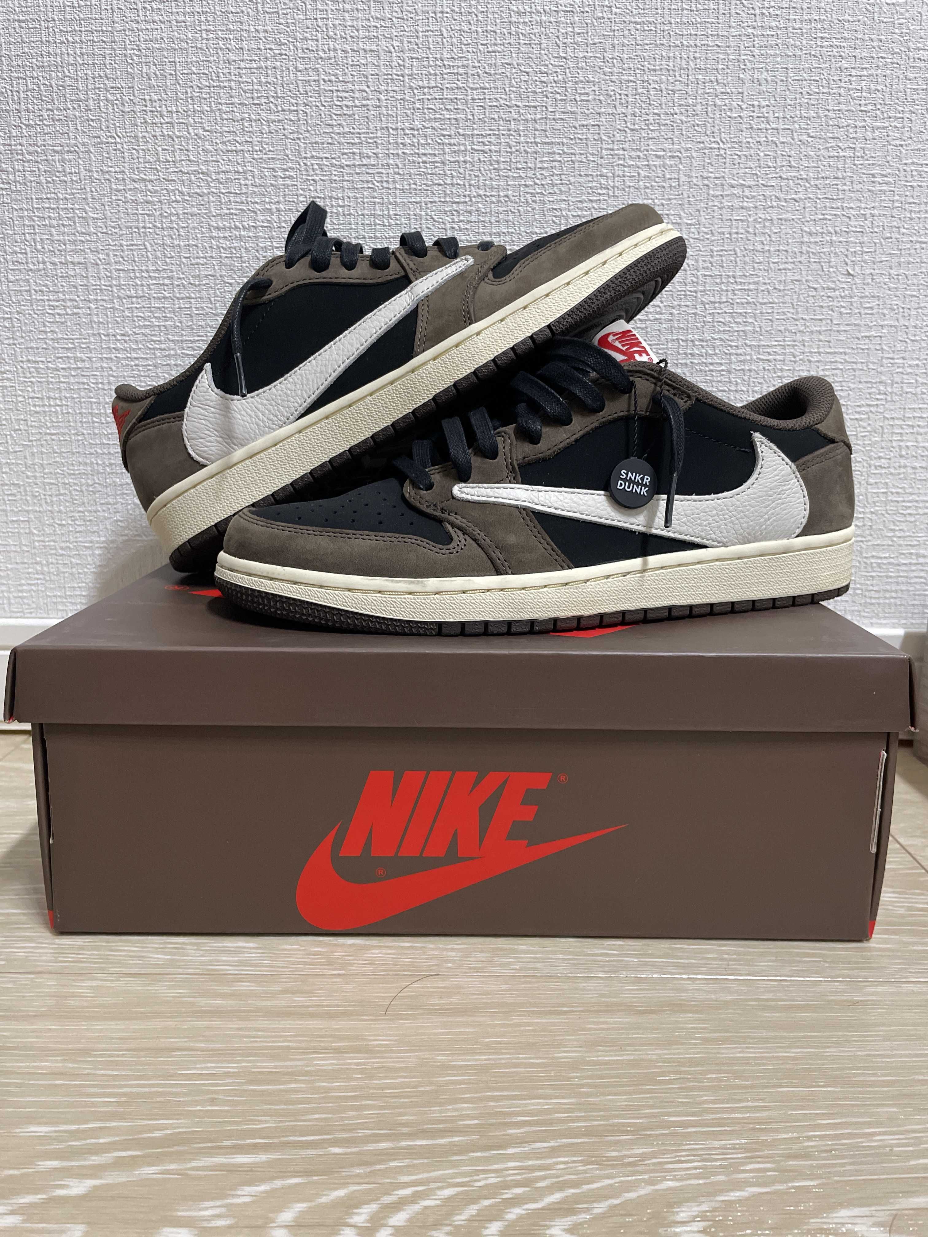 Travis Scott × Nike Air Jordan 1 Low OG SP-T  "Black/Dark Mocha"