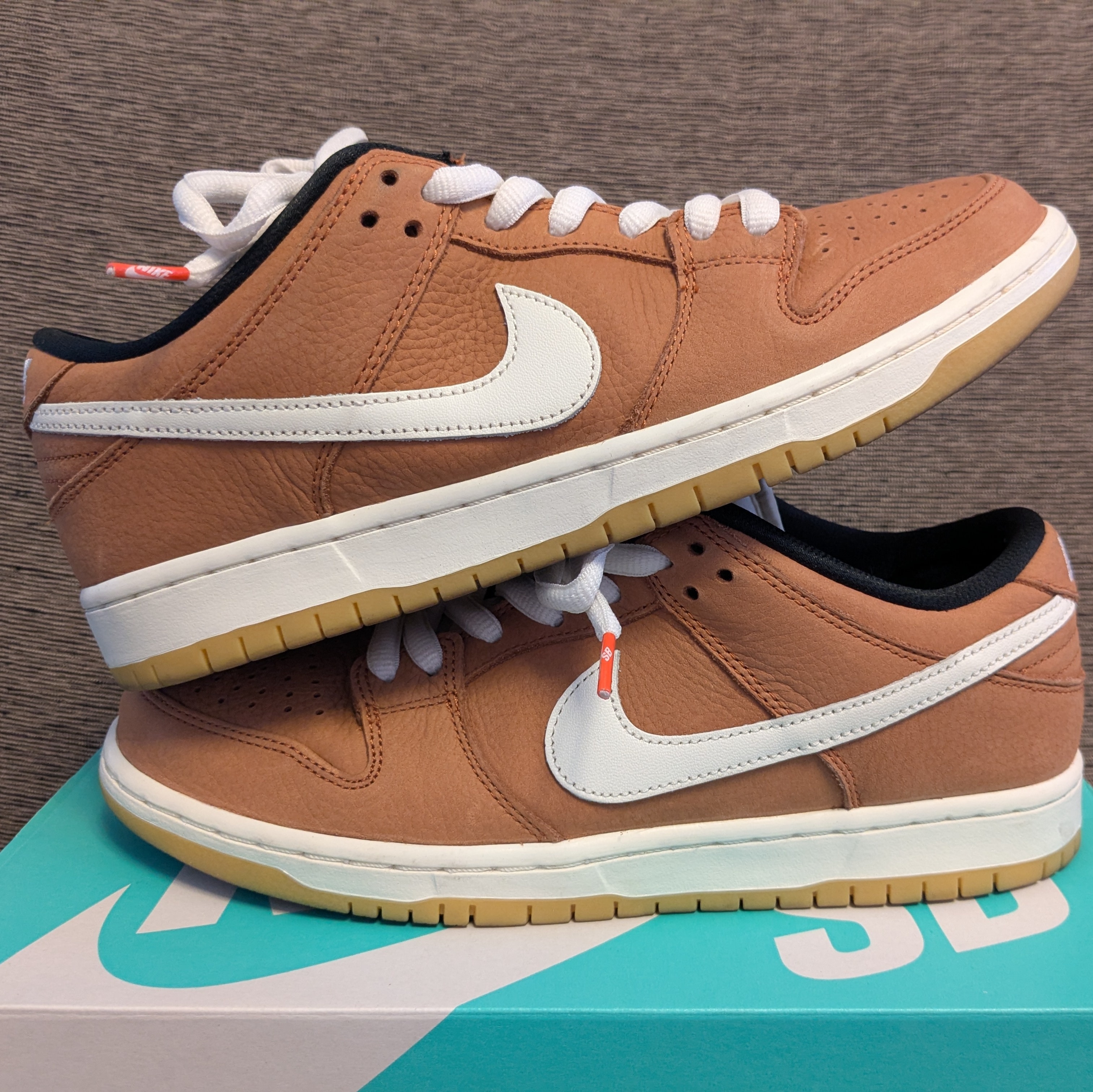 Nike SB Orange Label Dunk Low PRO ISO "Dark Russet"