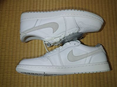 Nike Air Jordan 1 Low OG "Neutral Grey"