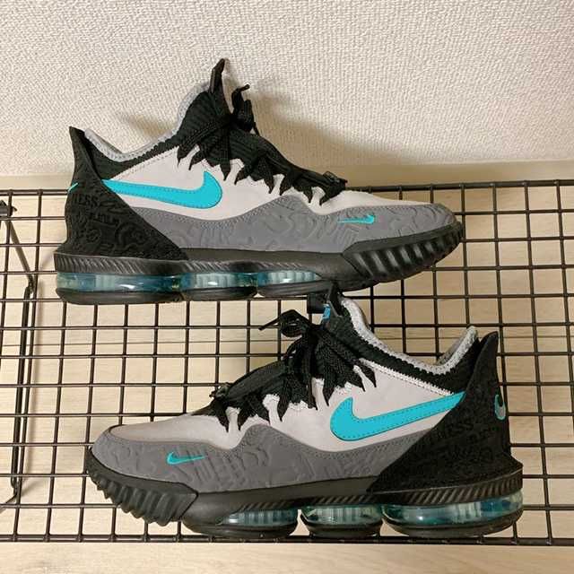 atmos × Nike LeBron 16 "Clear Jade"