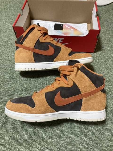 NIKE DUNK HIGH PRM "DARK CURRY"