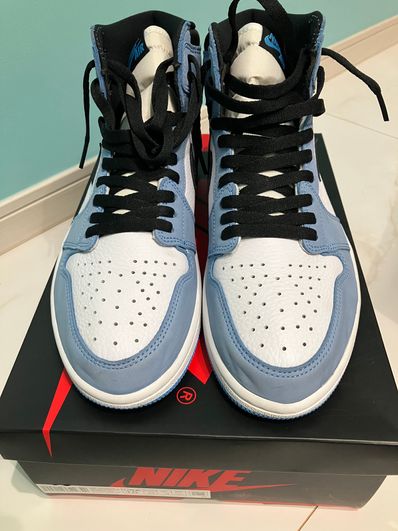 Nike Air Jordan 1 High OG "University Blue"