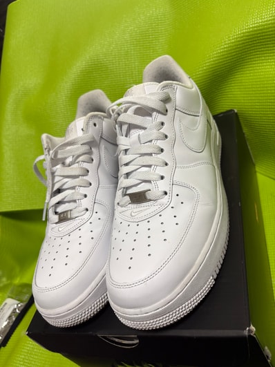 Supreme × Nike Air Force 1 Low "White"