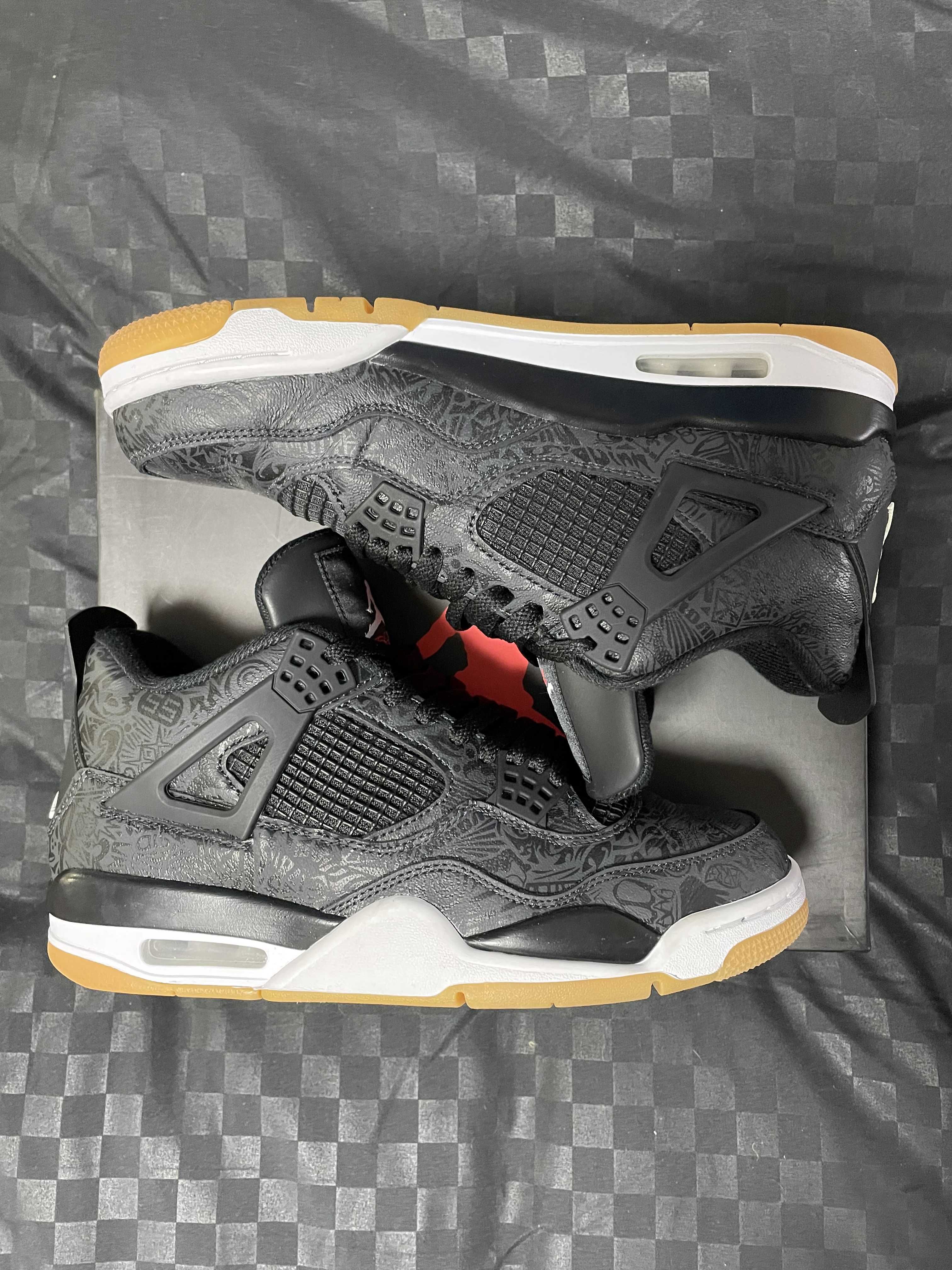 Nike Air Jordan 4 Retro "Laser Black/Gum"