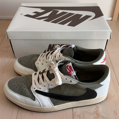 Travis Scott × Nike Air Jordan 1 Low OG SP "Reverse Olive"