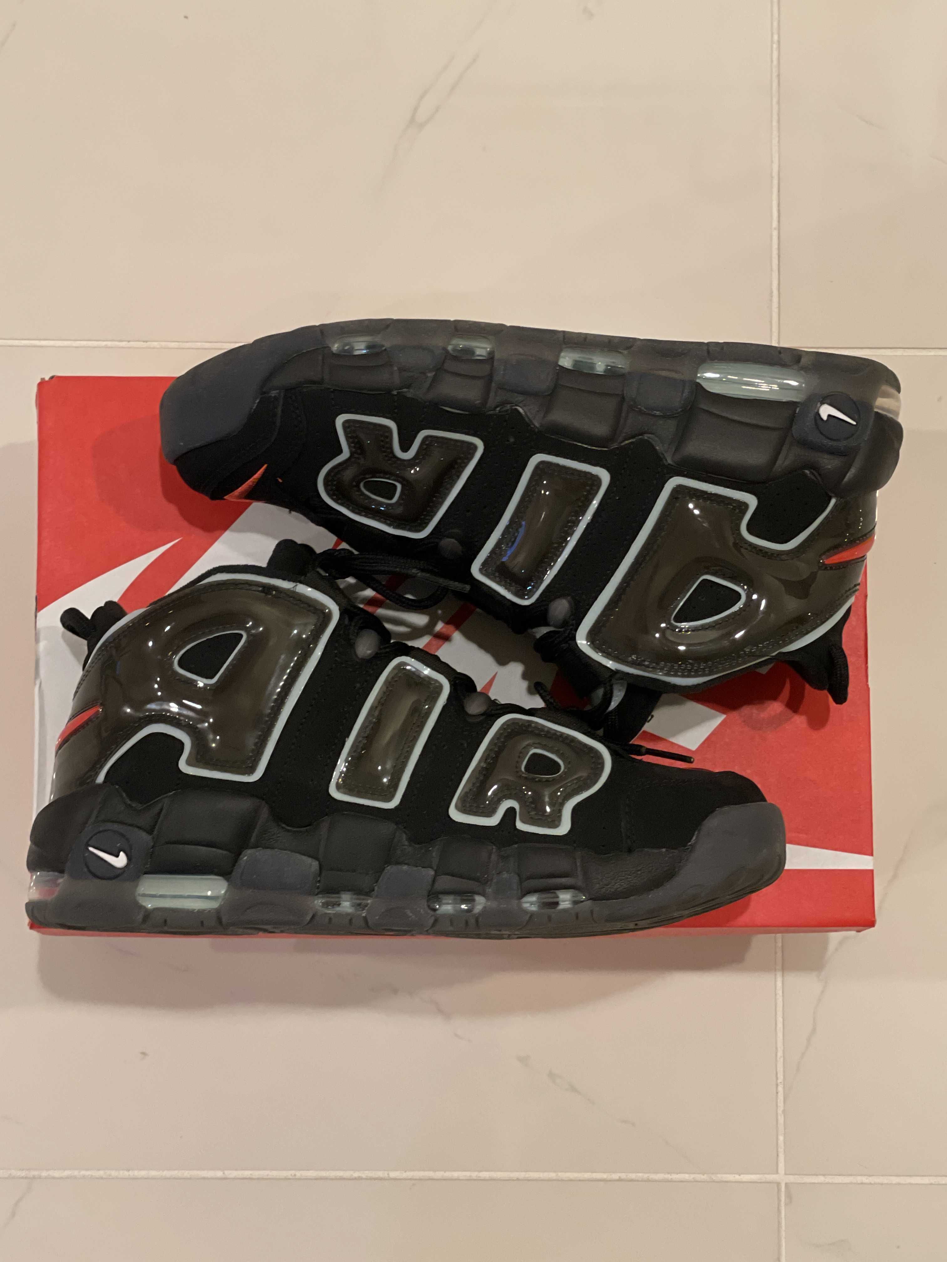 Nike Air More Uptempo "Made You Look"