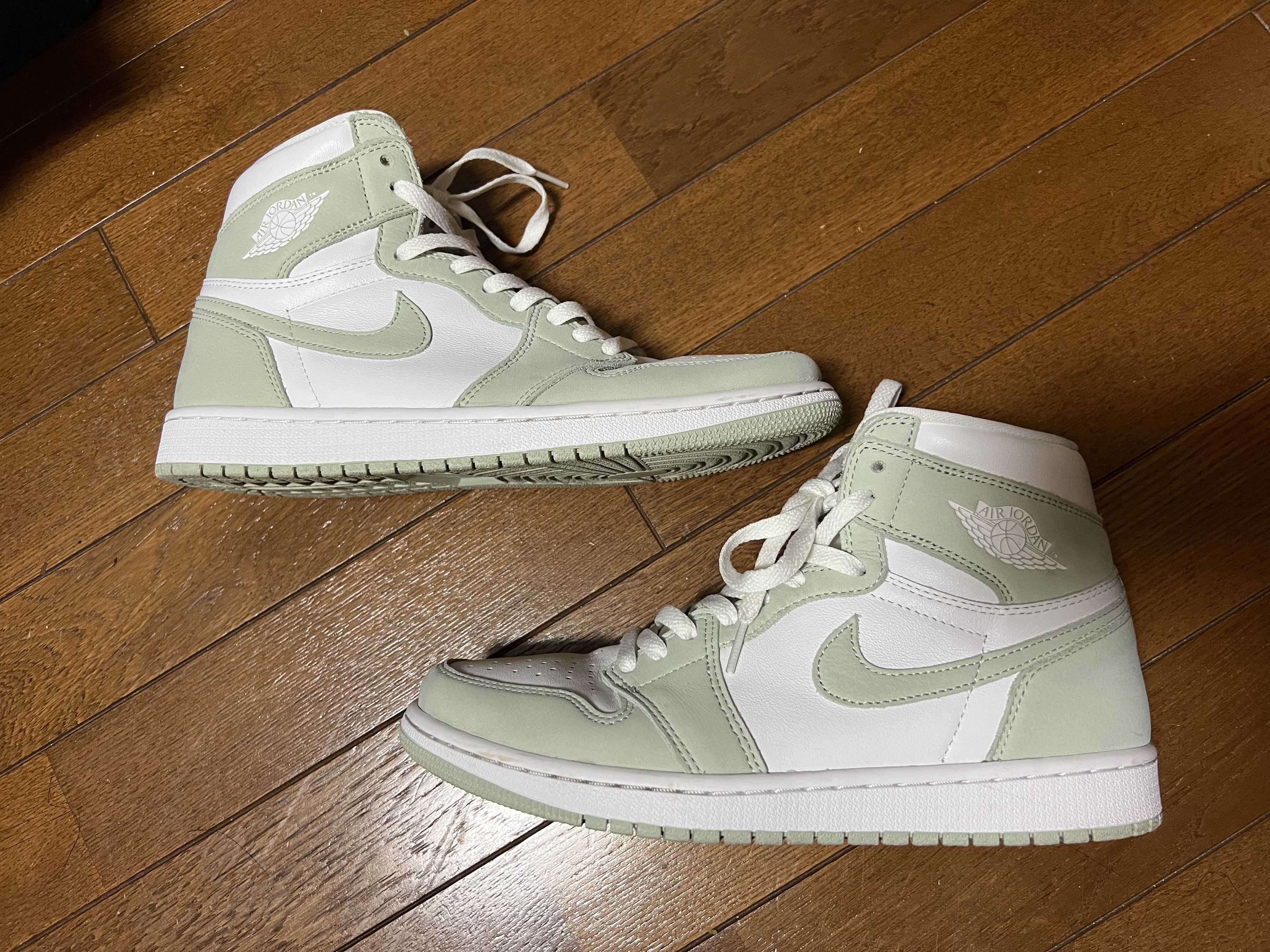 Nike Women's Air Jordan 1 High OG "Seafoam"