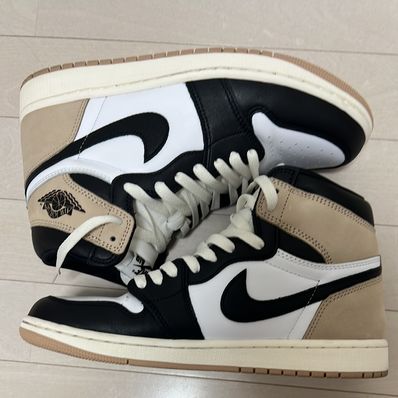 Nike Women's Air Jordan 1 Retro High OG "Latte"