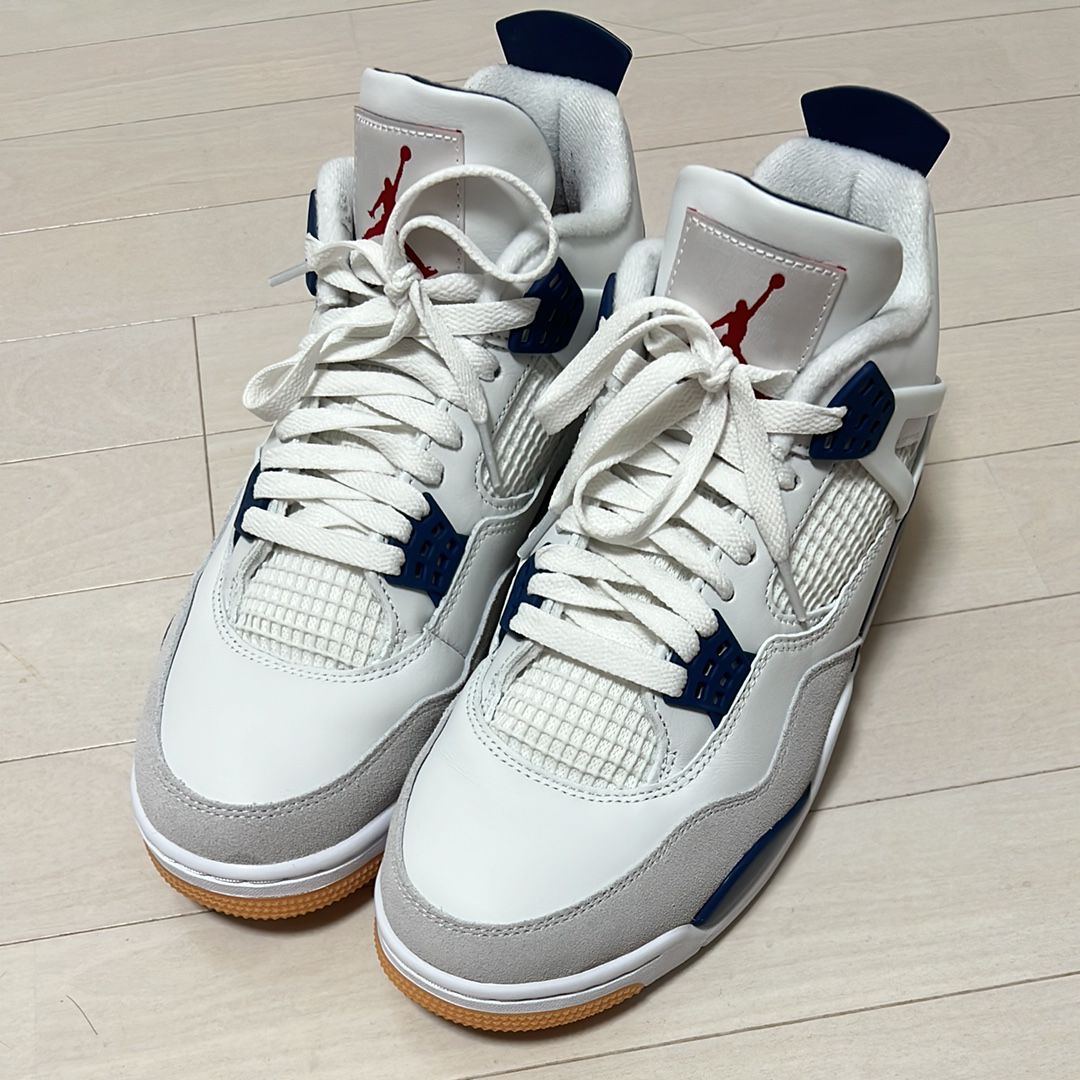 Nike SB Air Jordan 4 Retro SP "Summit White/Navy"